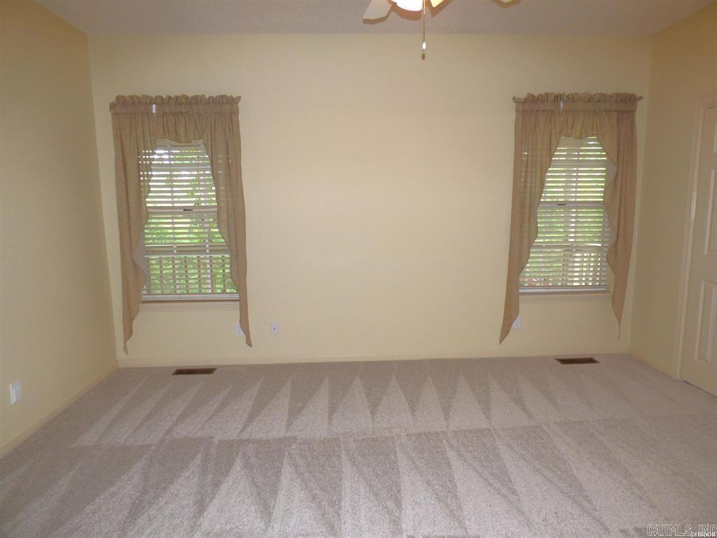 103 Creekview Terrace Property Photo 25