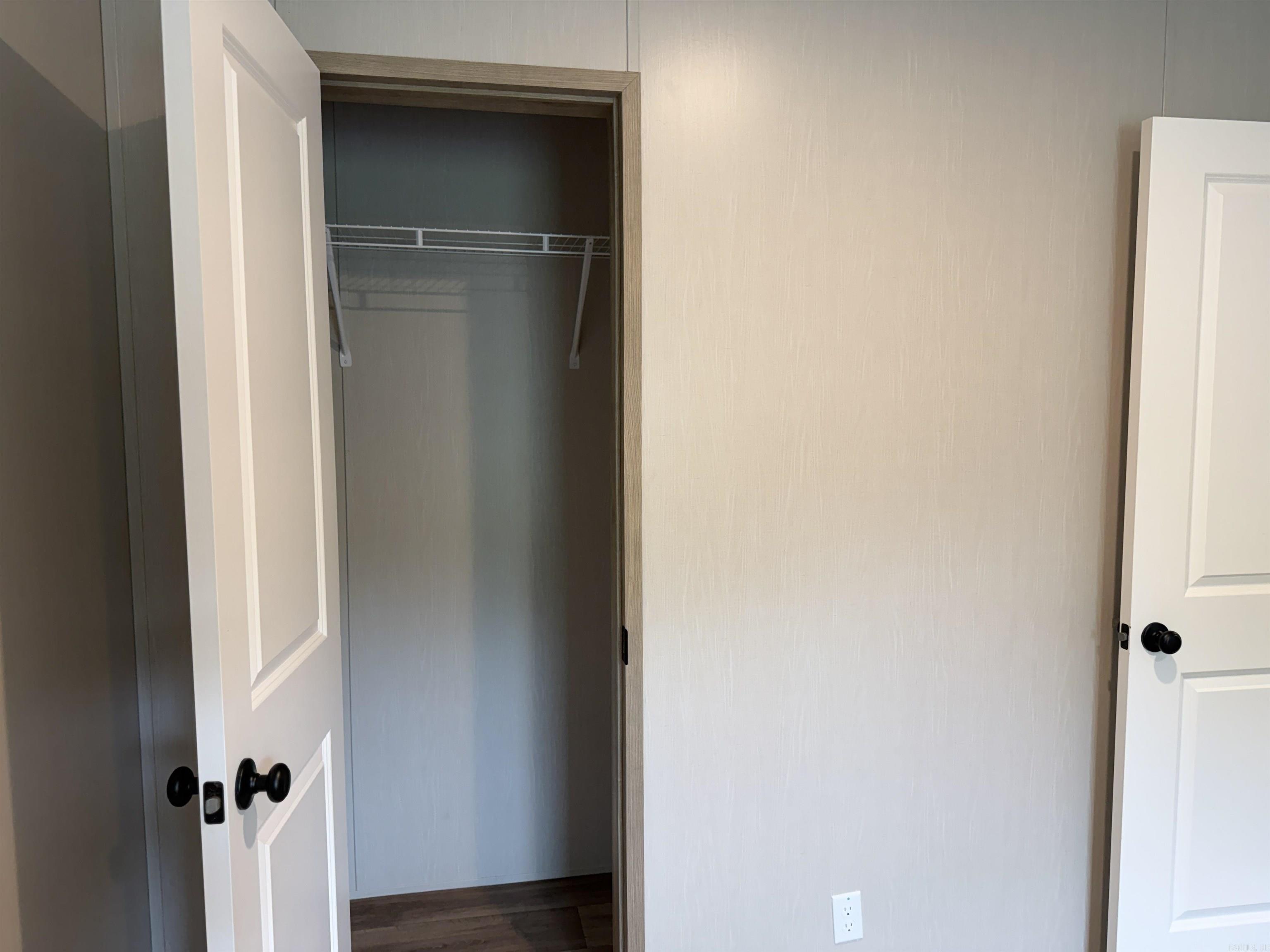 100 Sullivan Lane Property Photo 14