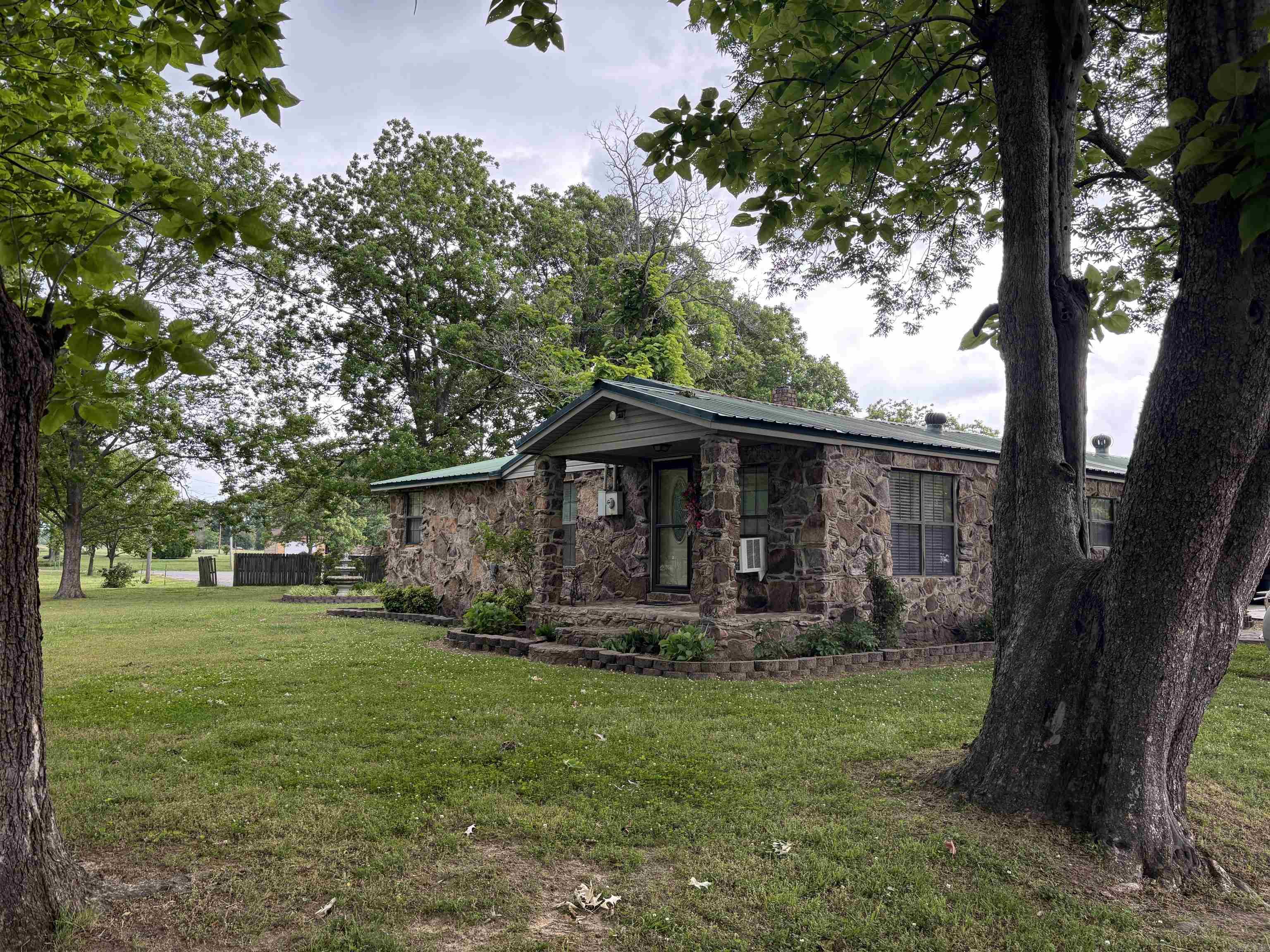 178 Jackson 25 Property Photo 1