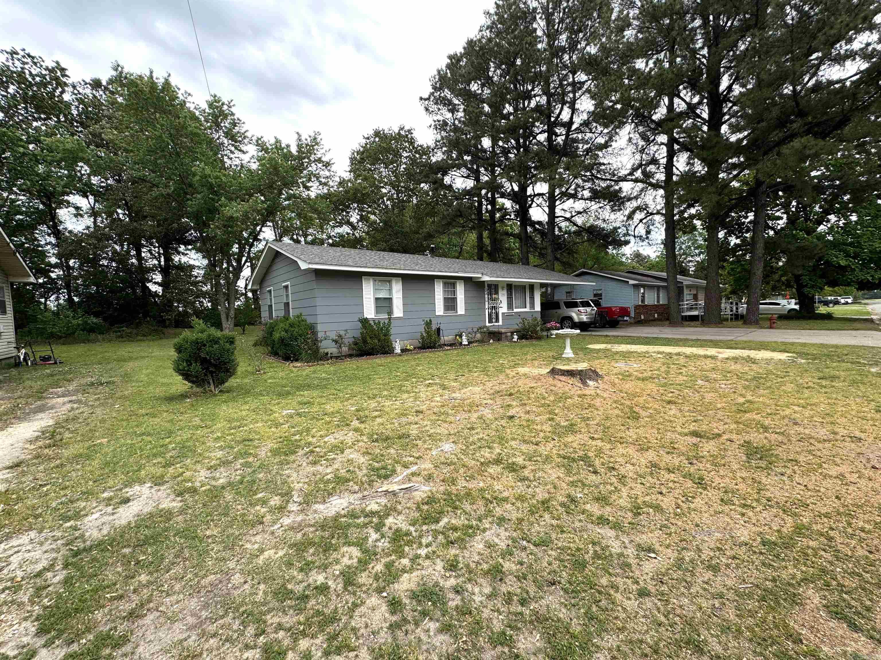 792 E Miller Street Property Photo 2