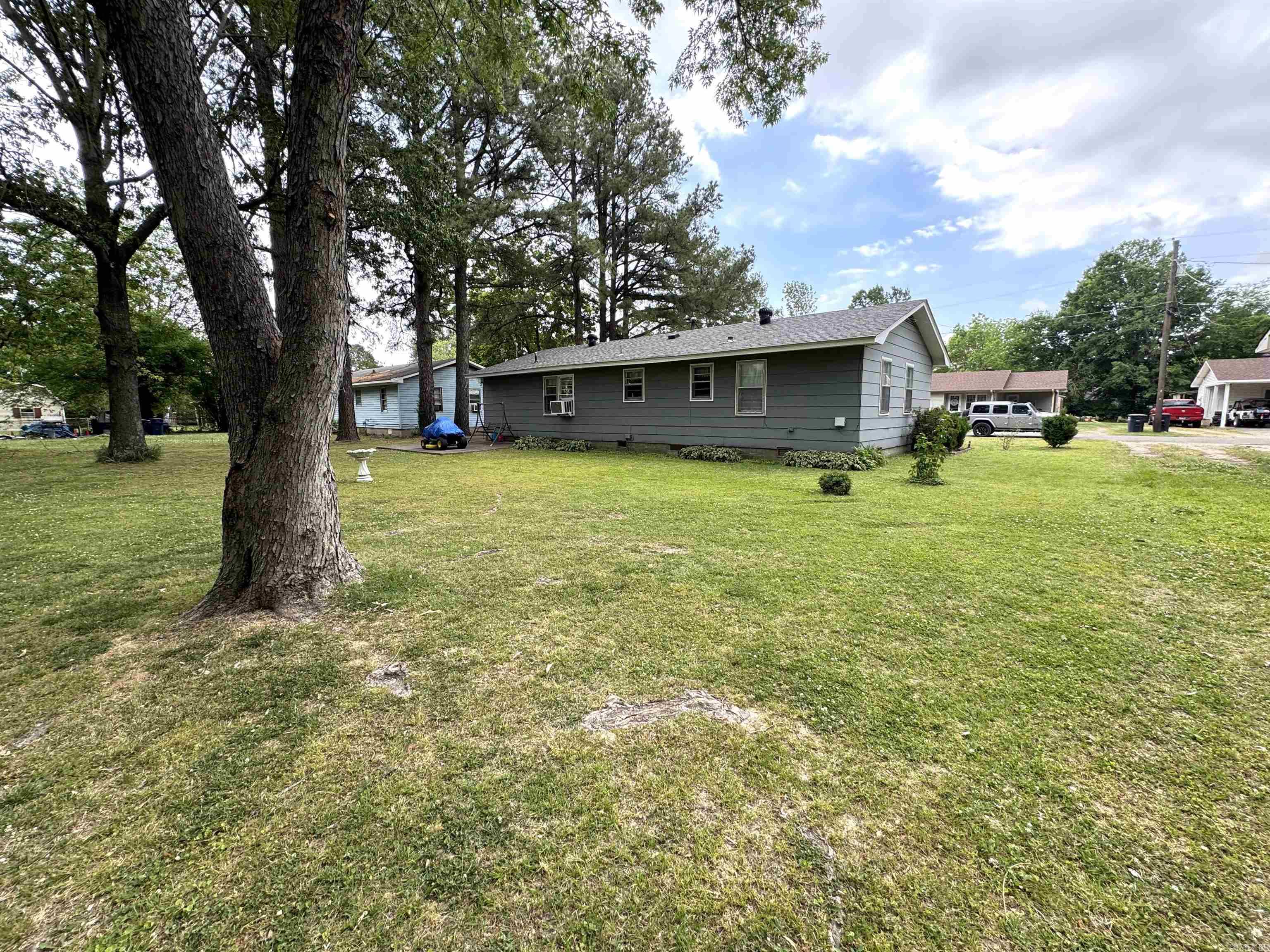 792 E Miller Street Property Photo 5