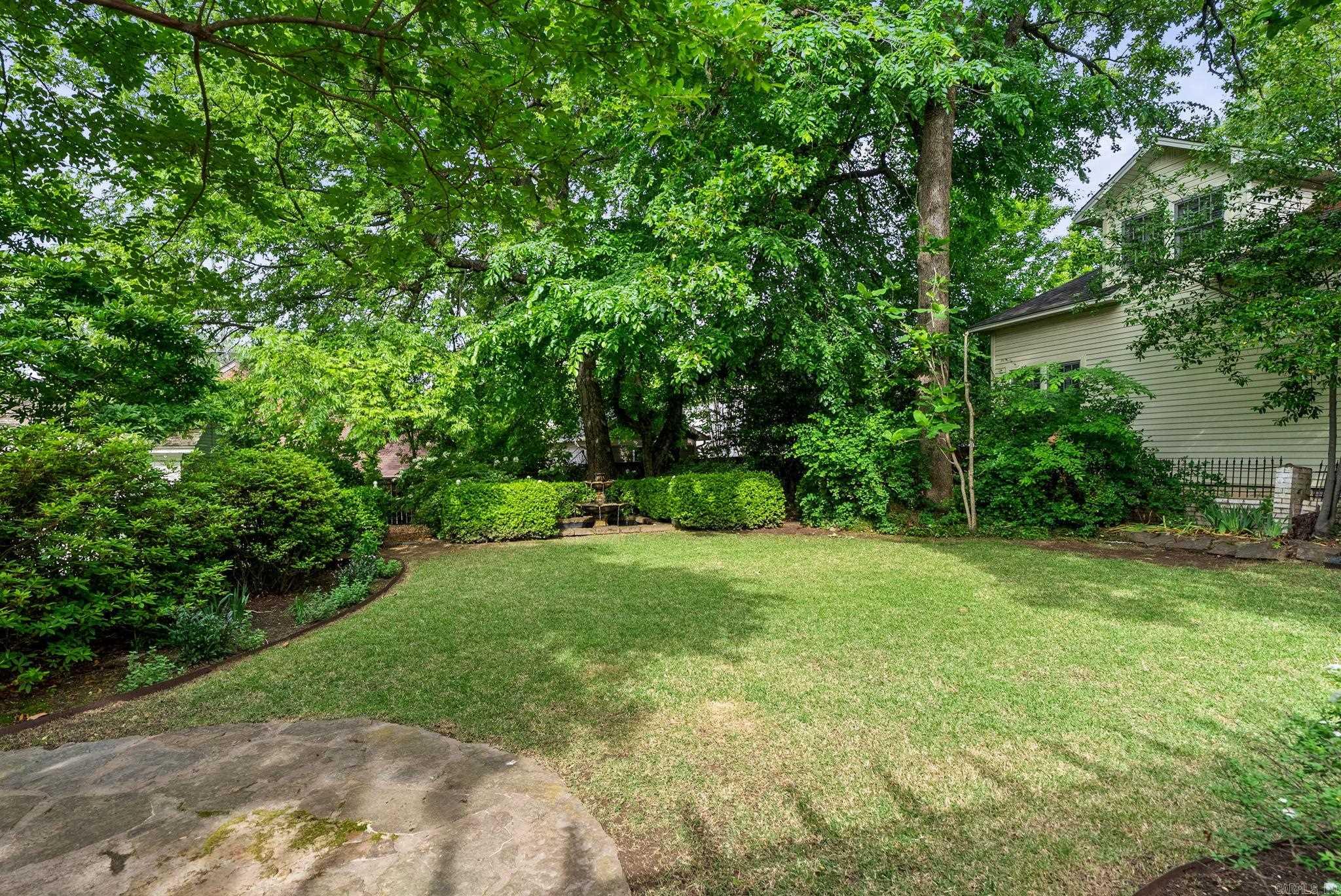 1600 N Jackson Property Photo 48