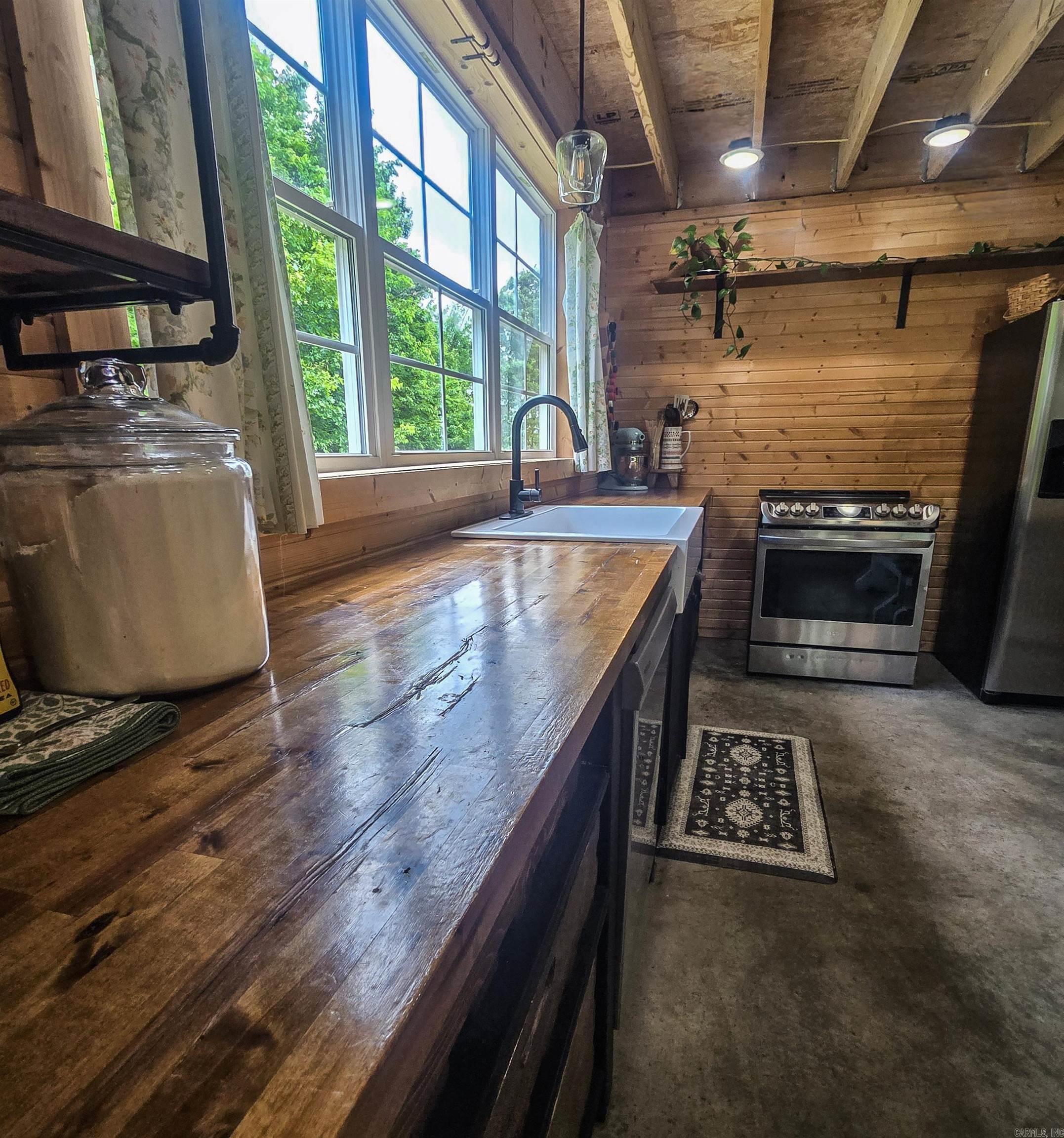 683 Trace Ridge Road Property Photo 14