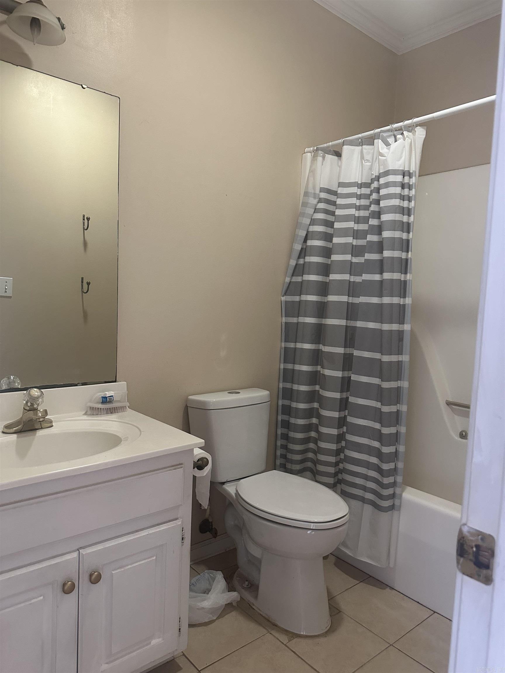 117 Grizzly Bear Dr. Property Photo 28