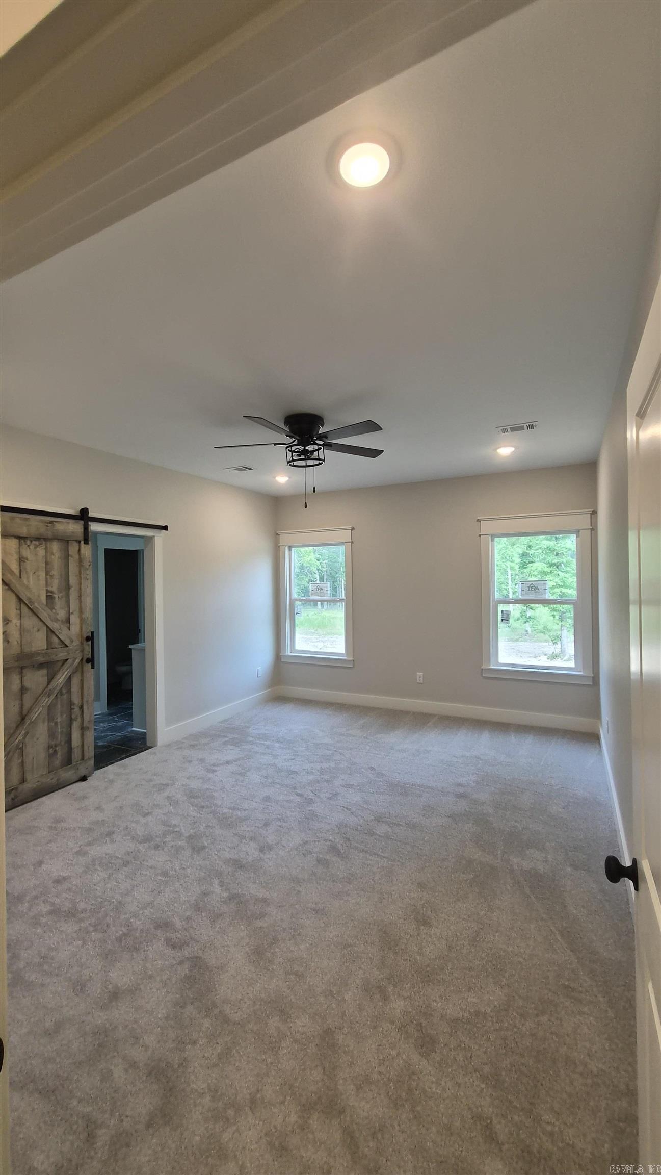 6708 N. Detonti Road Property Photo 8