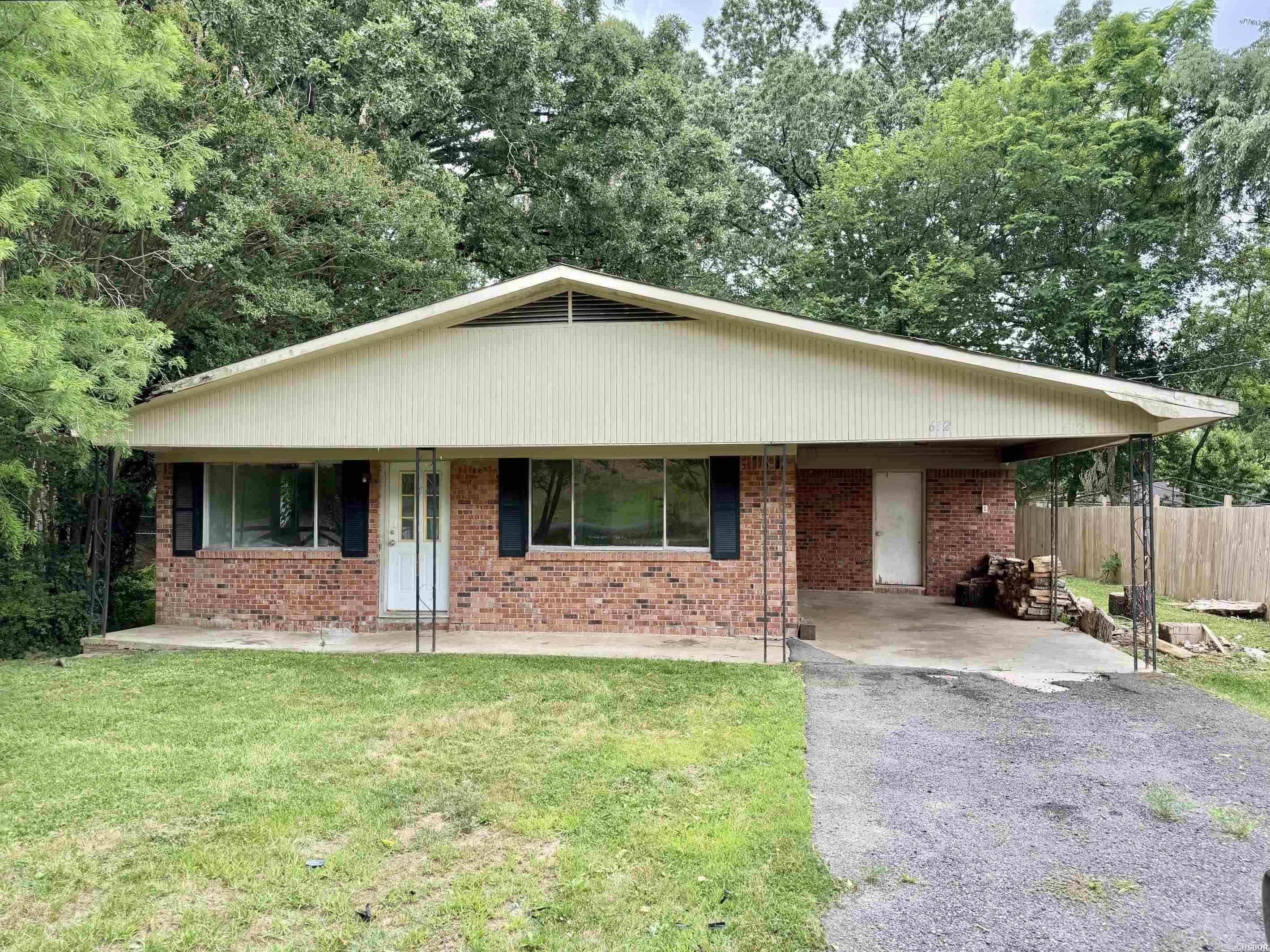 612 Trivista Right Property Photo 3