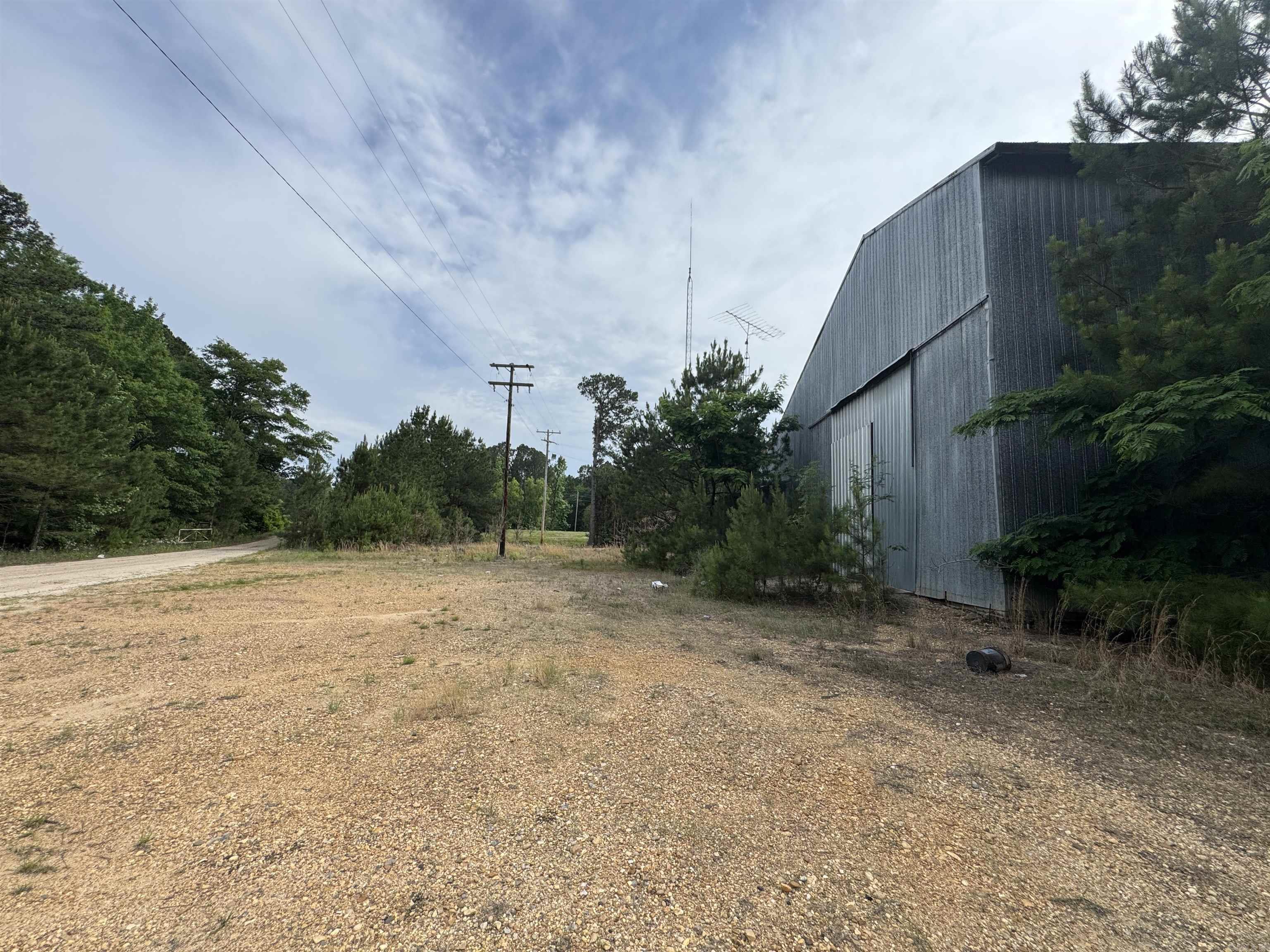 5917 Smackover Hwy Property Photo 13