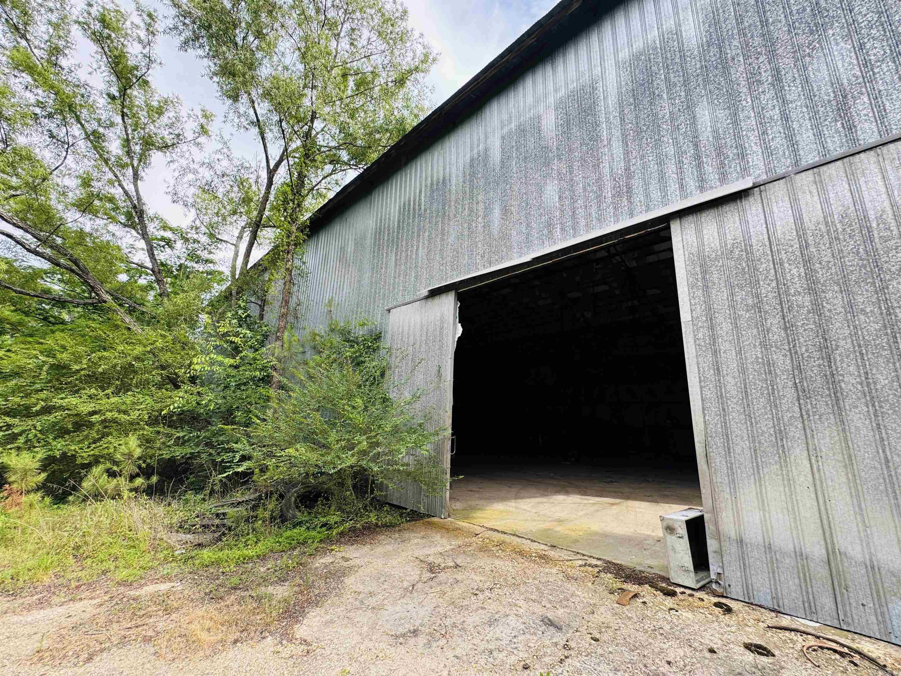 5917 Smackover Hwy Property Photo 15