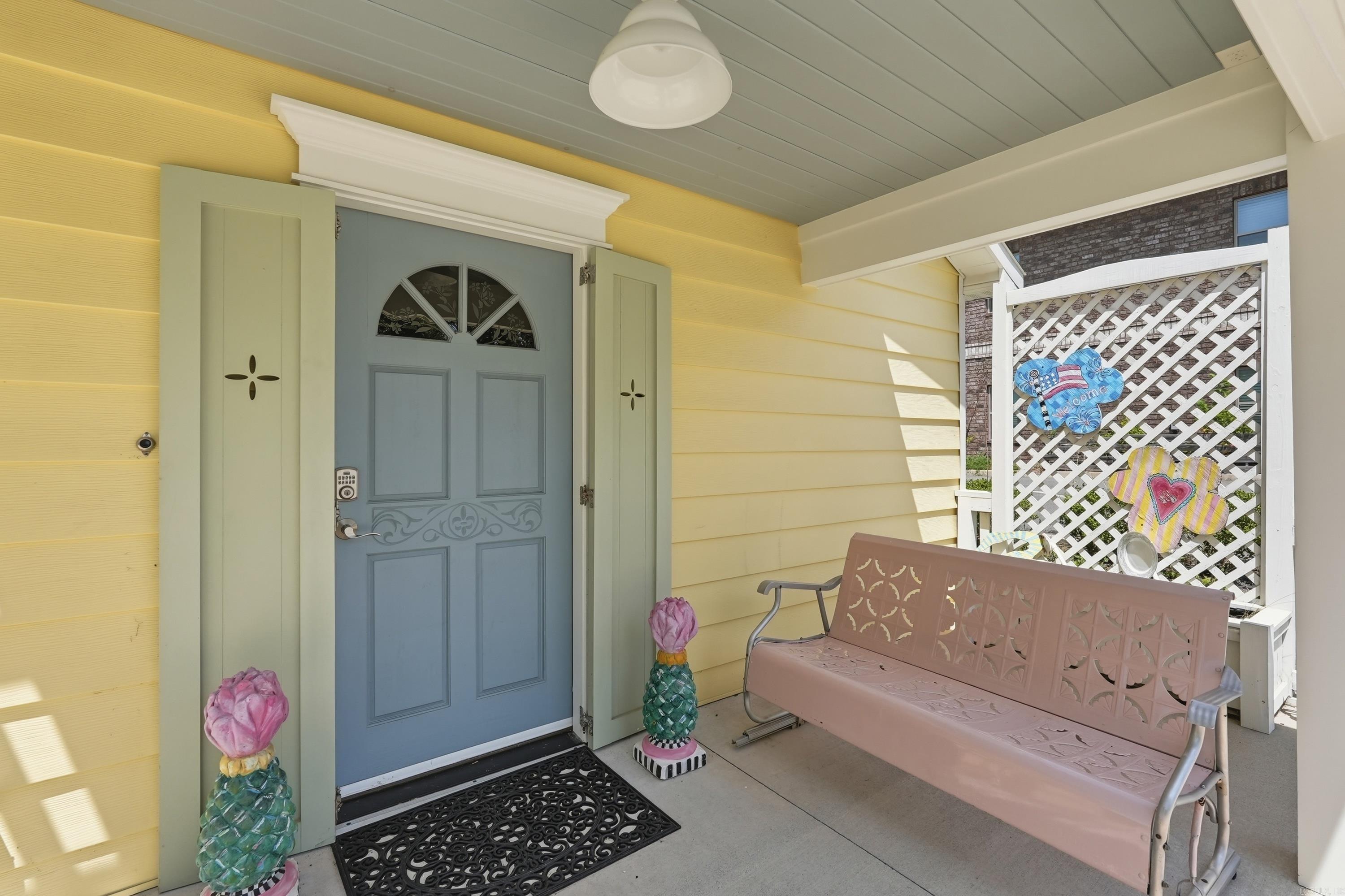 1615 Tyler Street Property Photo 2