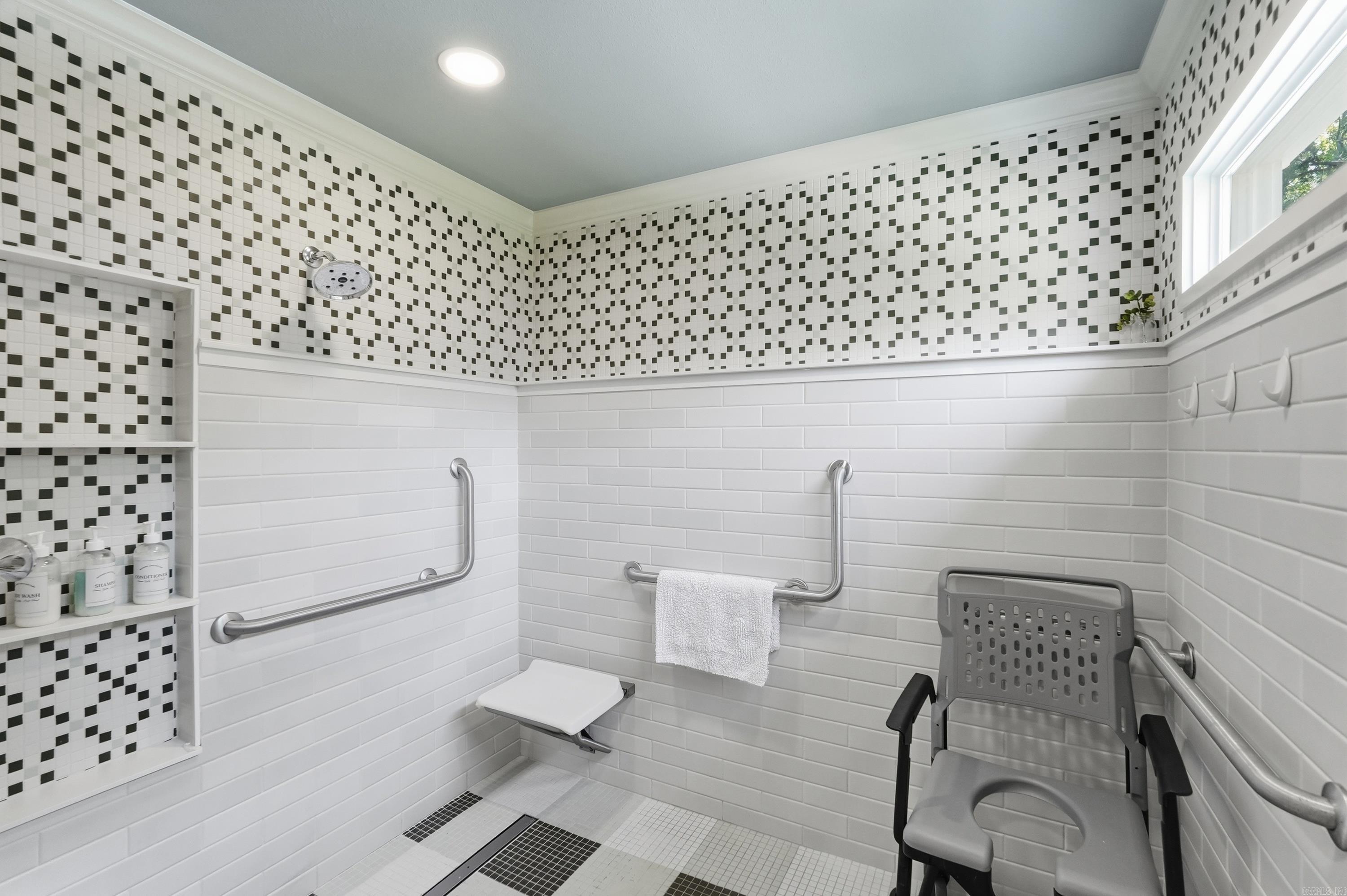 1615 Tyler Street Property Photo 33