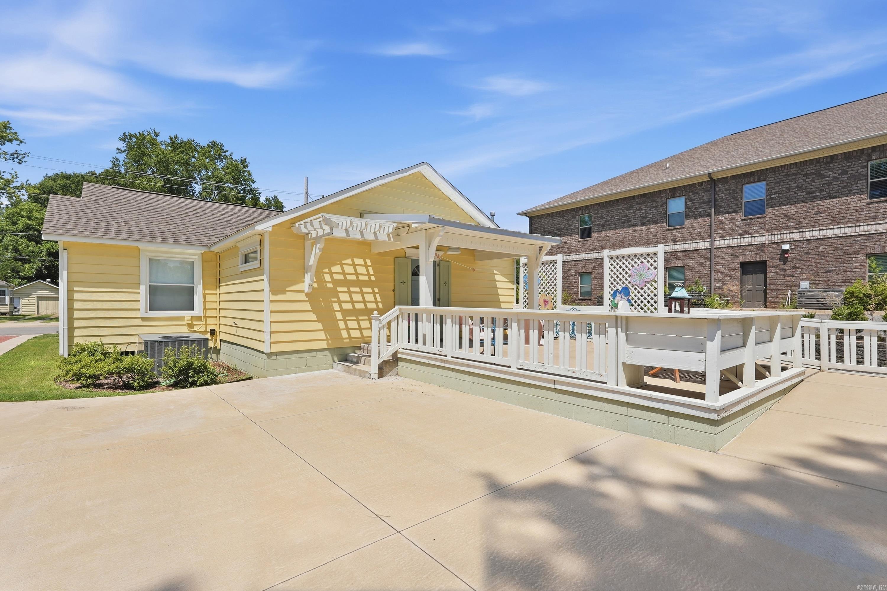 1615 Tyler Street Property Photo 38