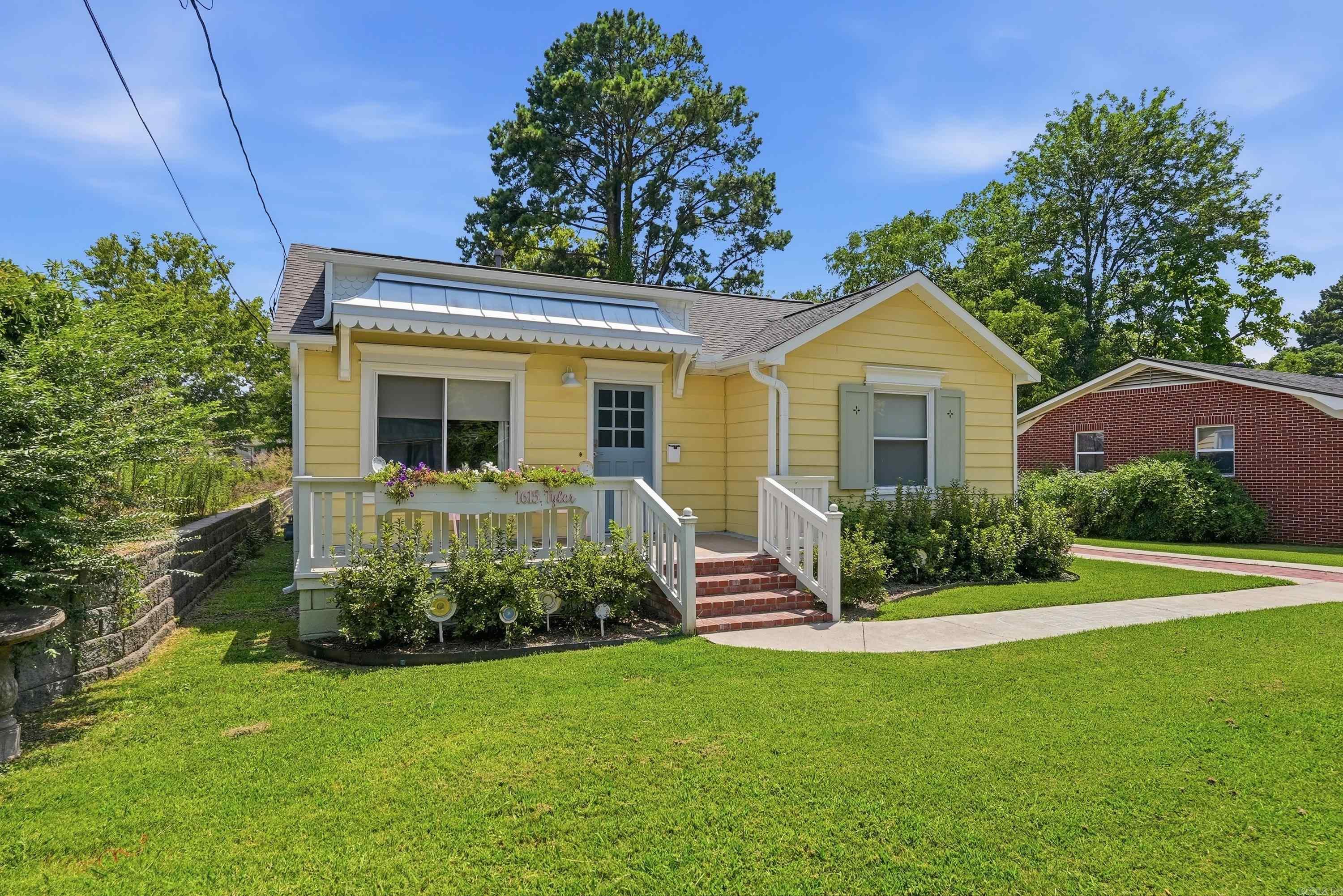 1615 Tyler Street Property Photo 45