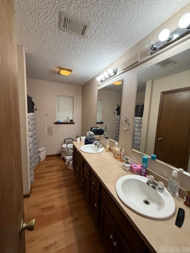 11 Whippoorwill Drive Property Photo 7