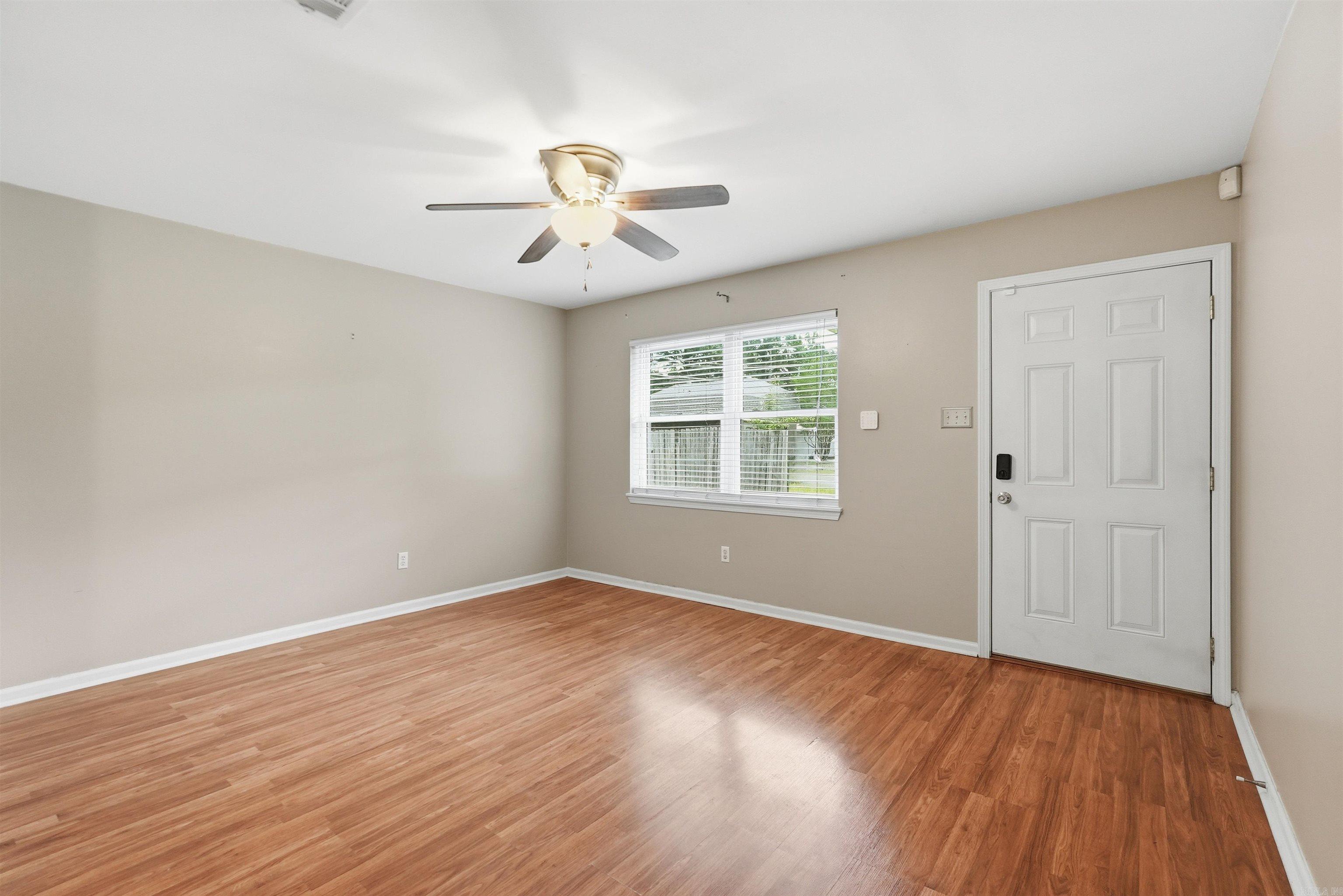 404 Se 1st Street Property Photo 5