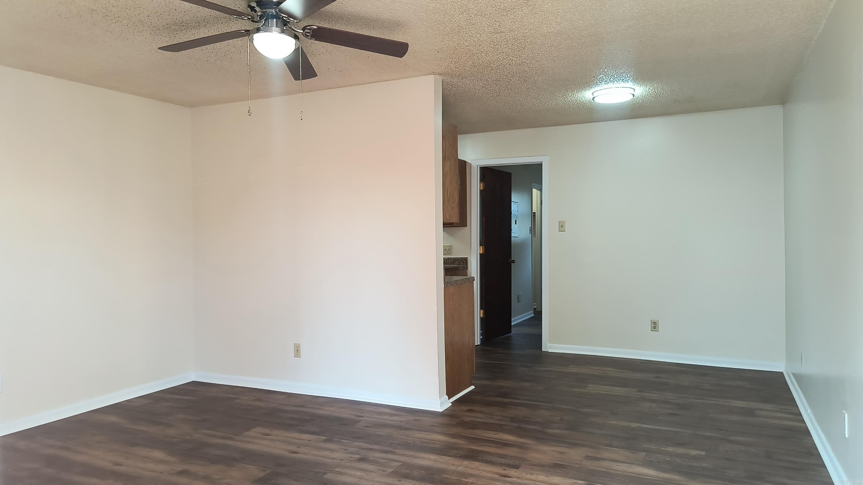 3720 Miramar Dr Property Photo 2