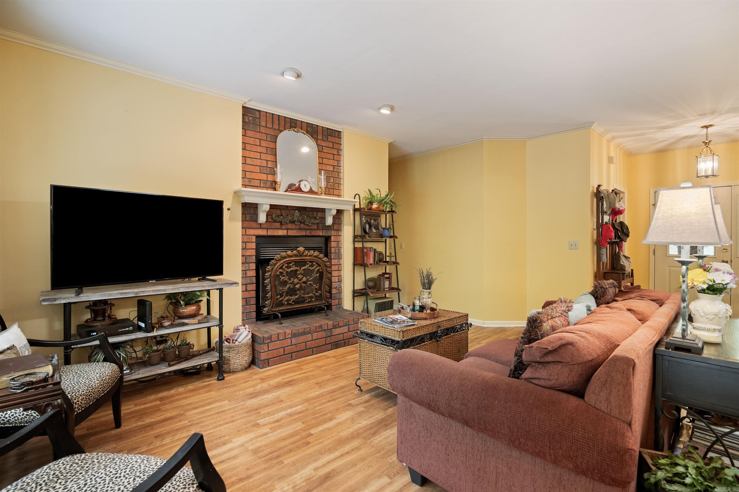 1025 Fox Run Road Property Photo 9