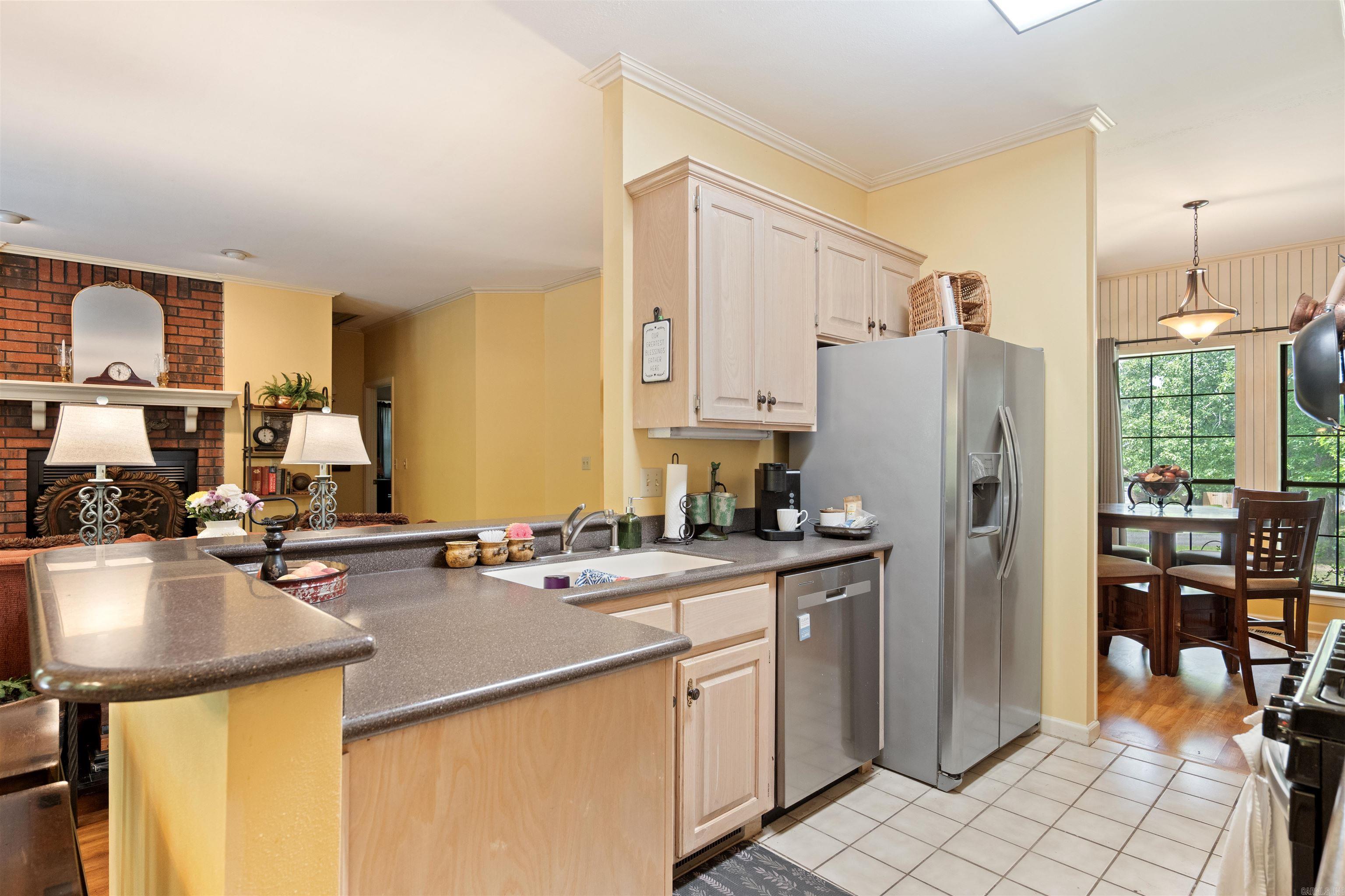 1025 Fox Run Road Property Photo 12