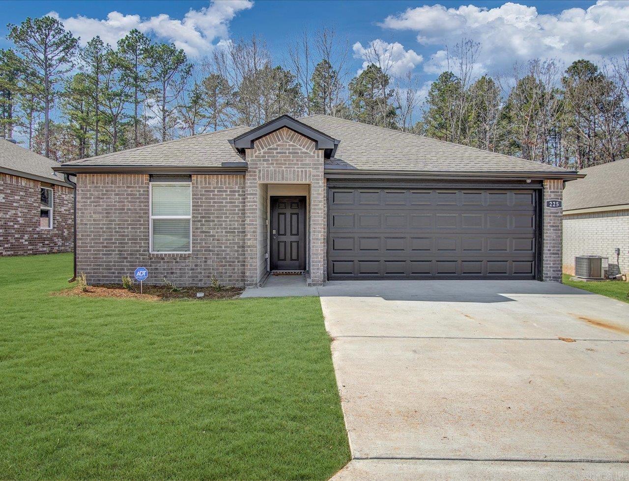 608 Chakka Loop Property Photo 1