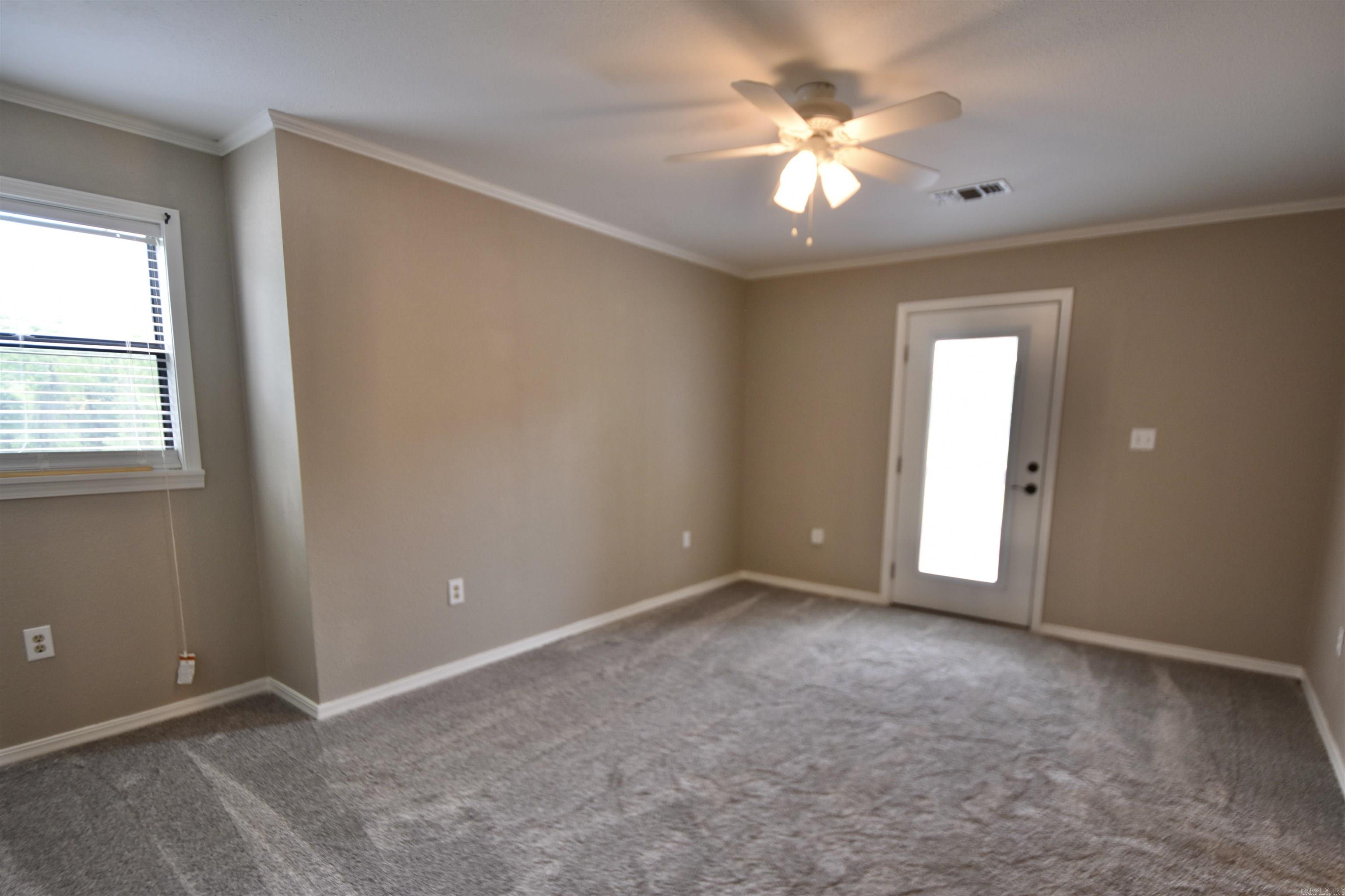 170 Riverview Dr Property Photo 14