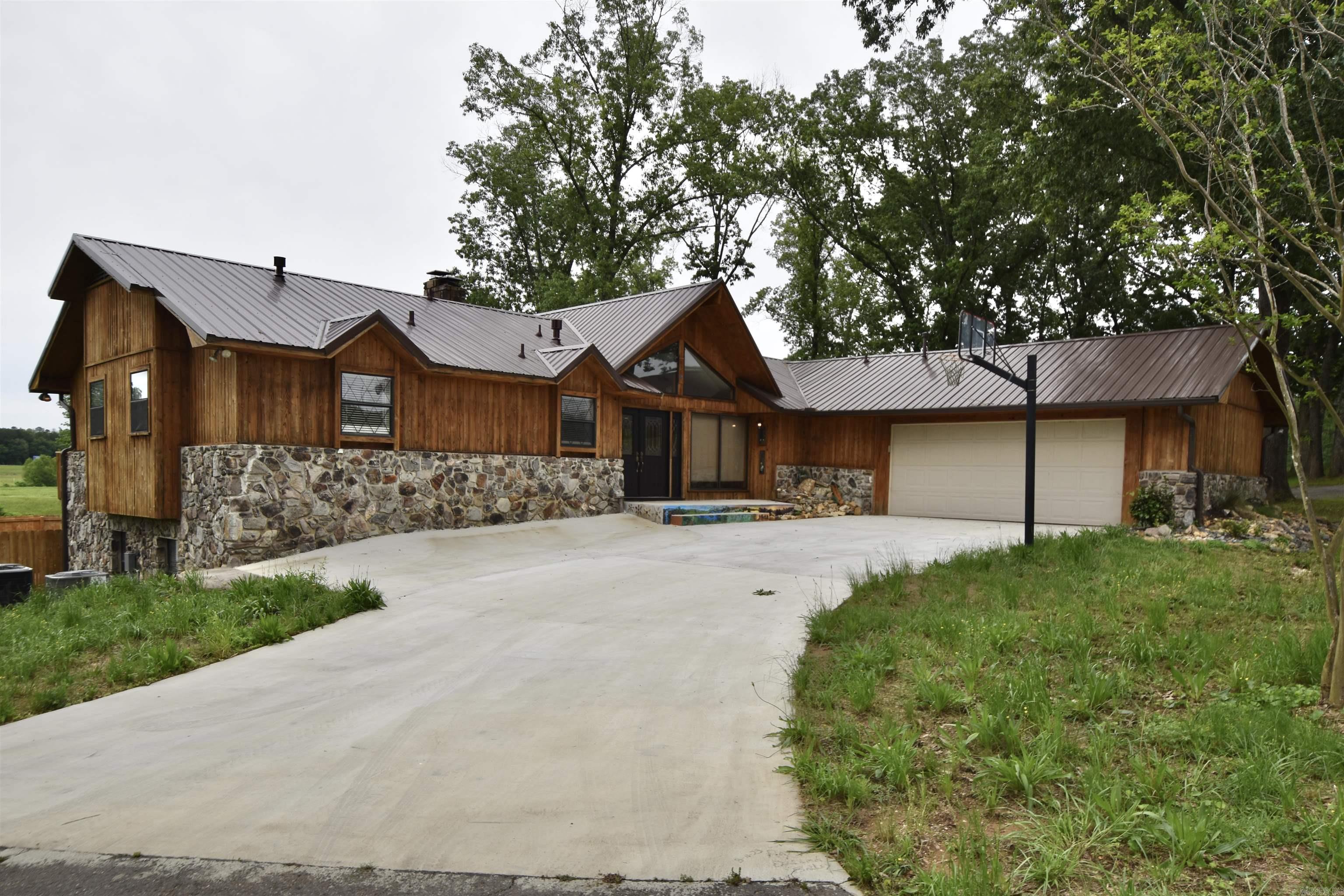 170 Riverview Dr Property Photo 40