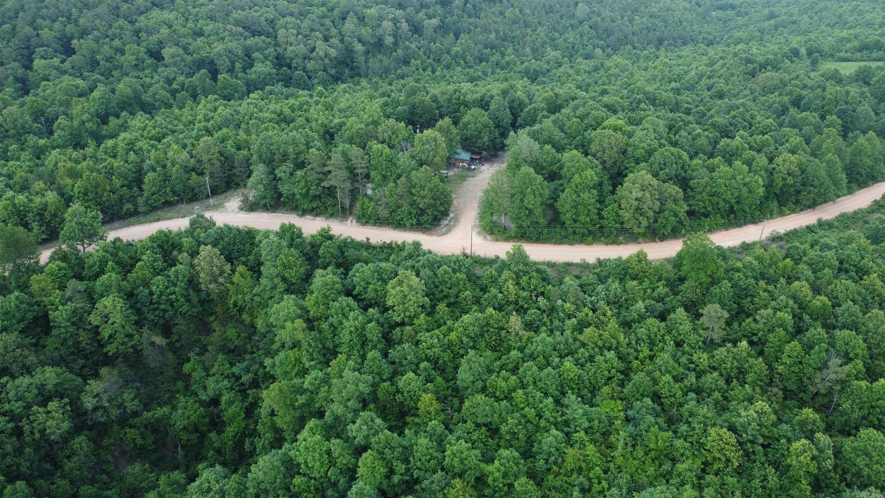 792 Gutter Road Property Photo 3