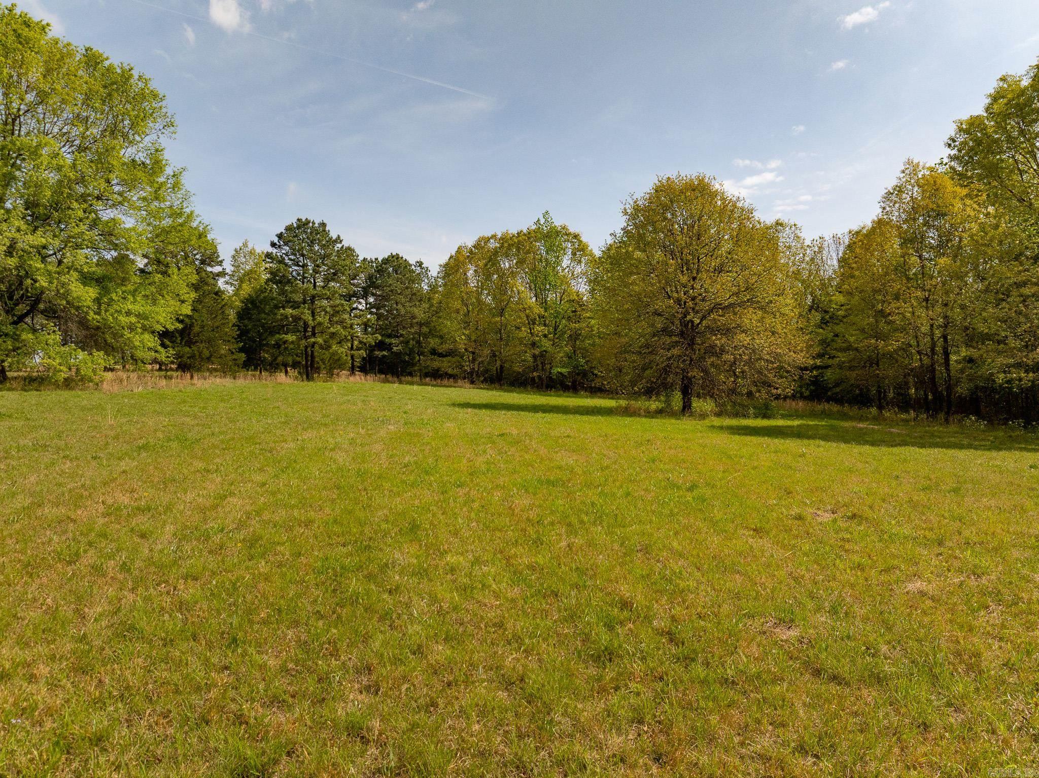 000 Hill Loop Rd. Property Photo 3