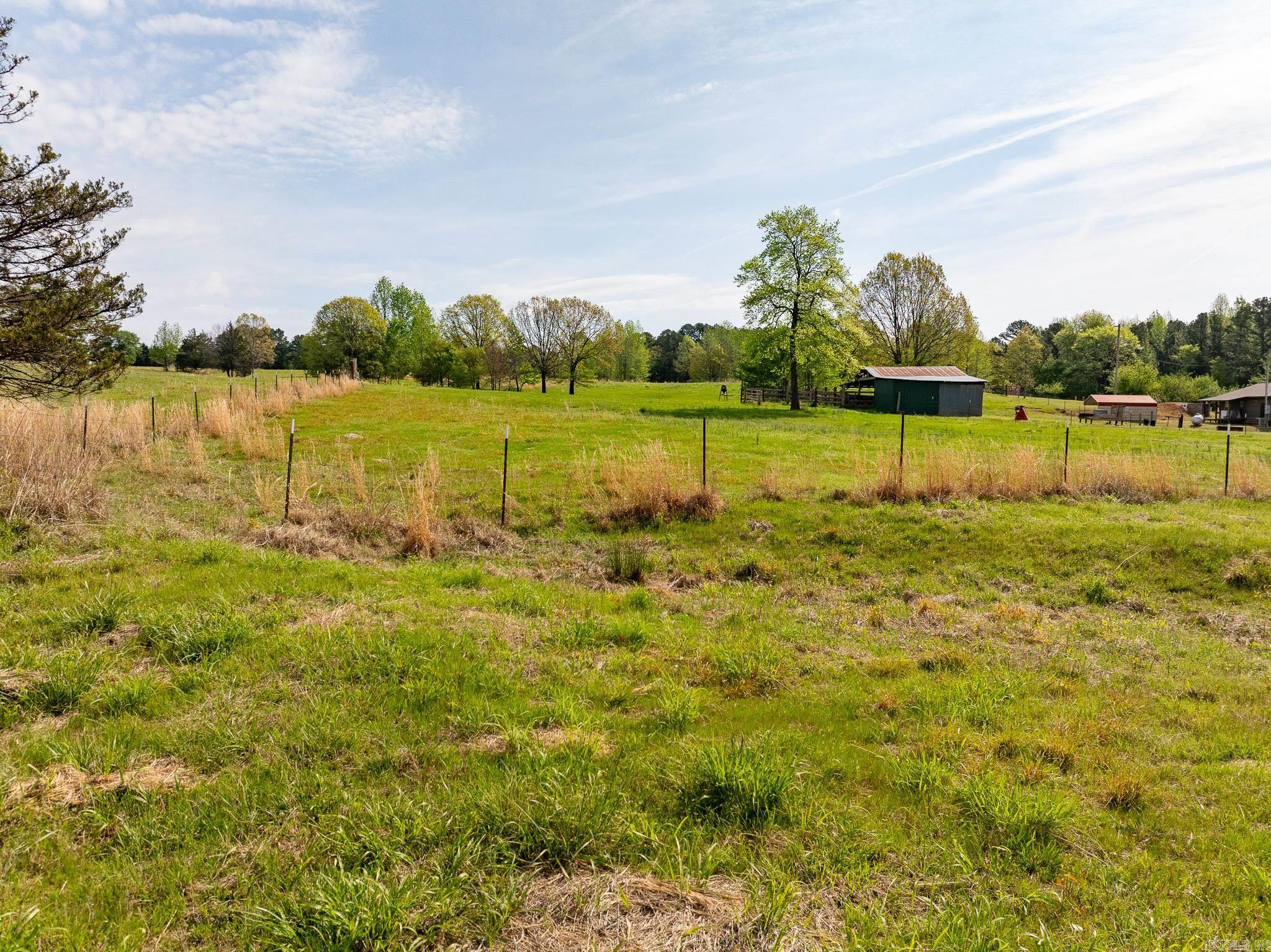 000 Hill Loop Rd. Property Photo 14