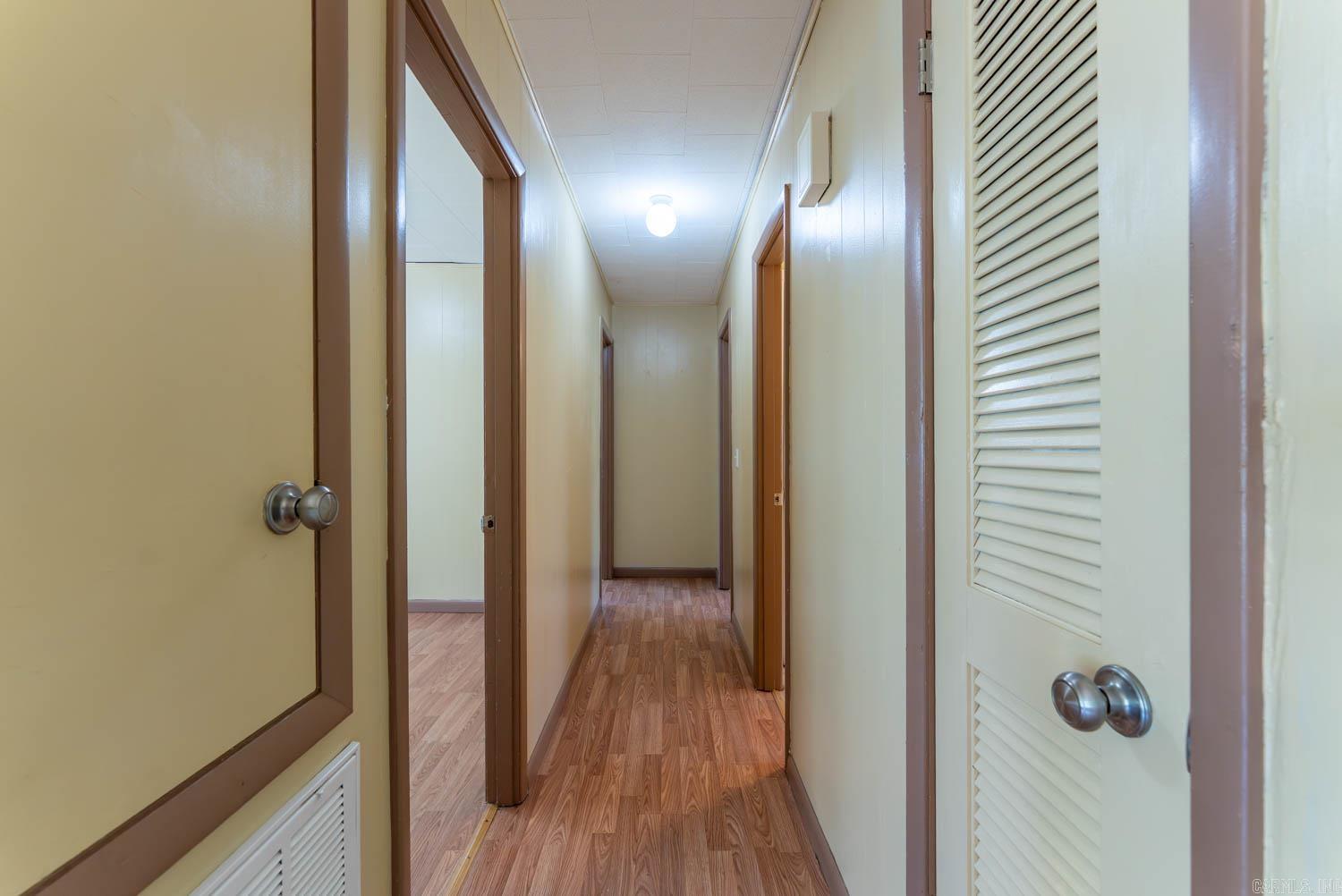 908 N Manor Drive Property Photo 16