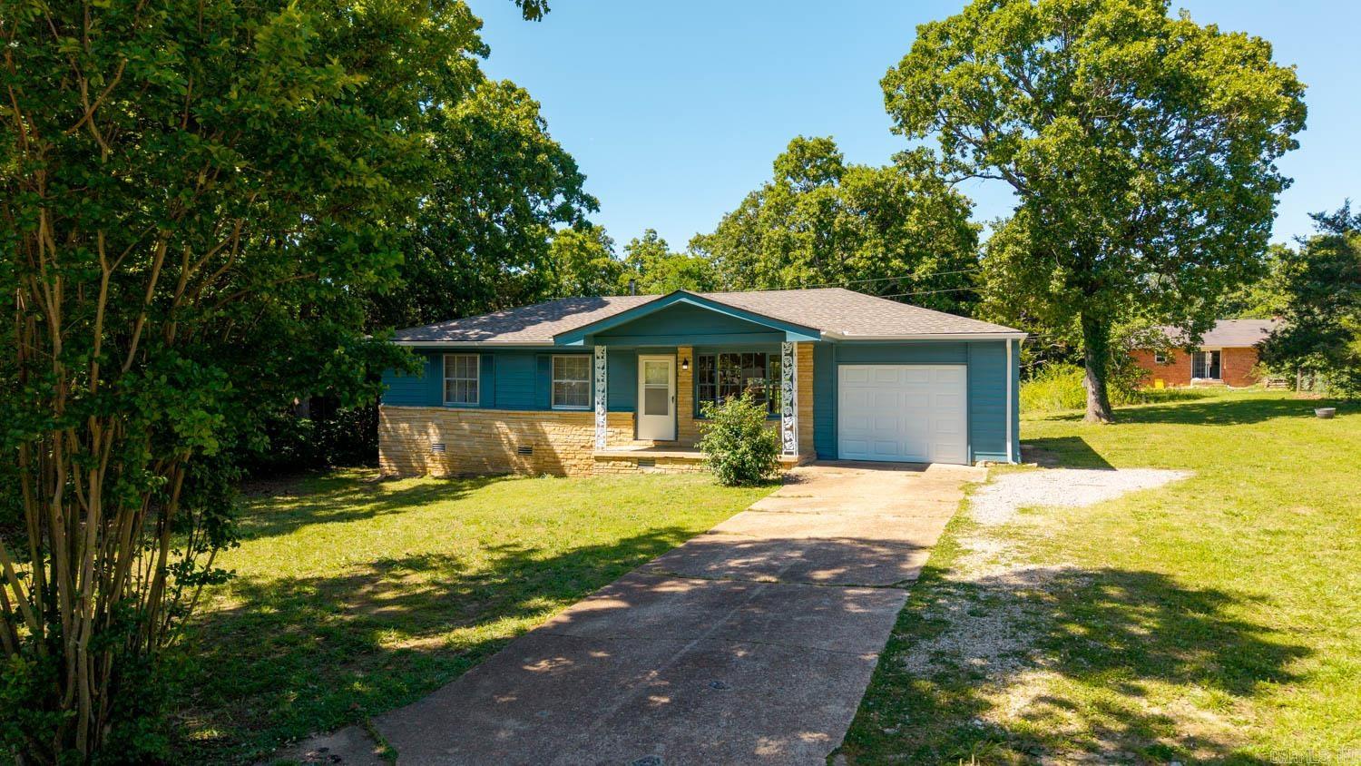 908 N Manor Drive Property Photo 31
