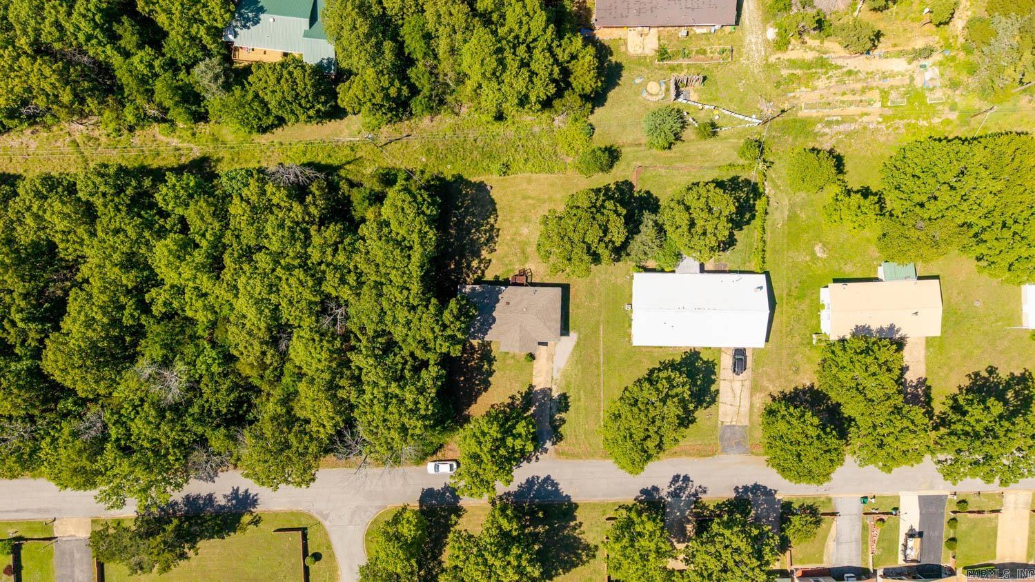 908 N Manor Drive Property Photo 32