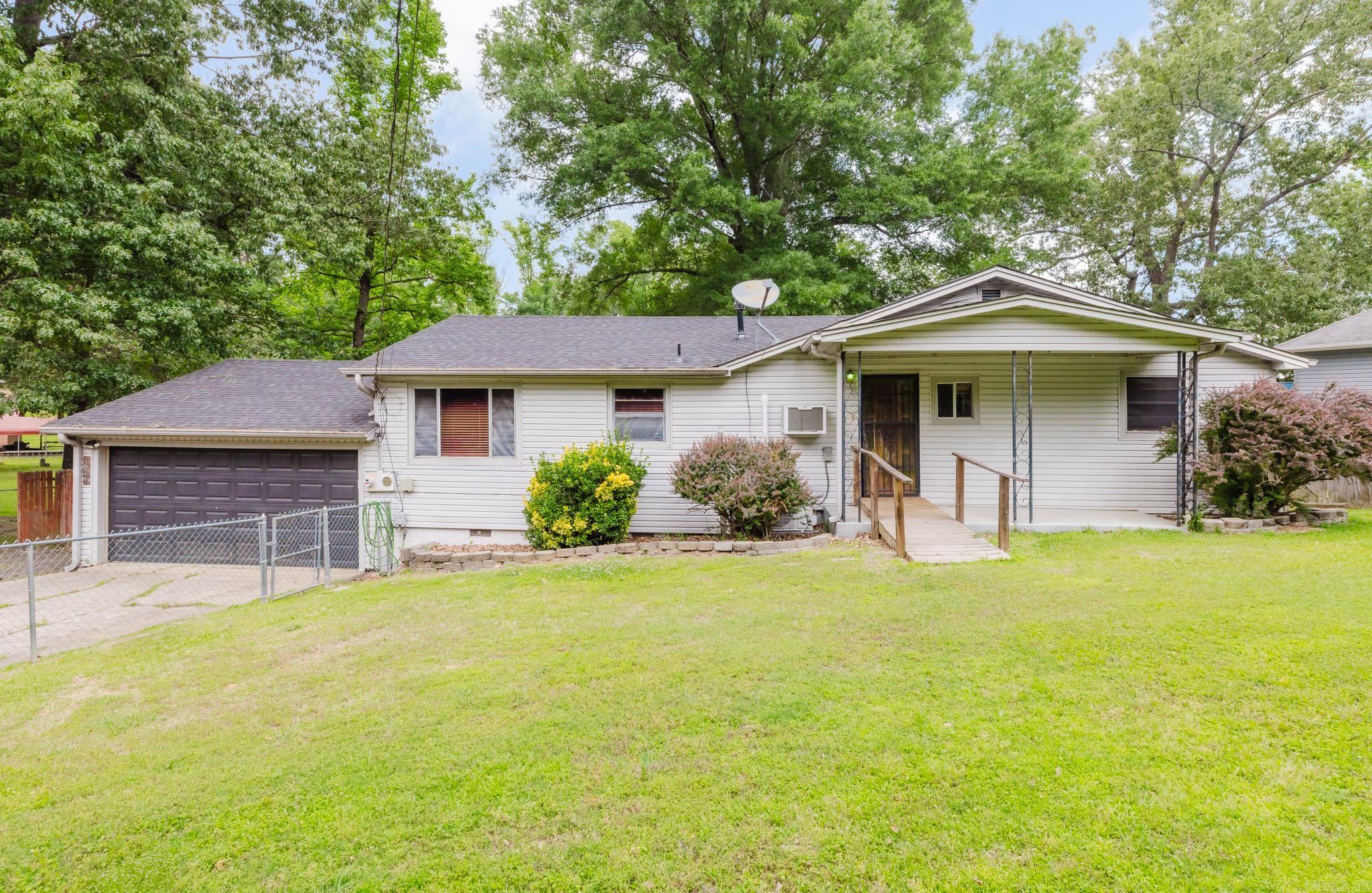 157 Sunset Loop Property Photo 1