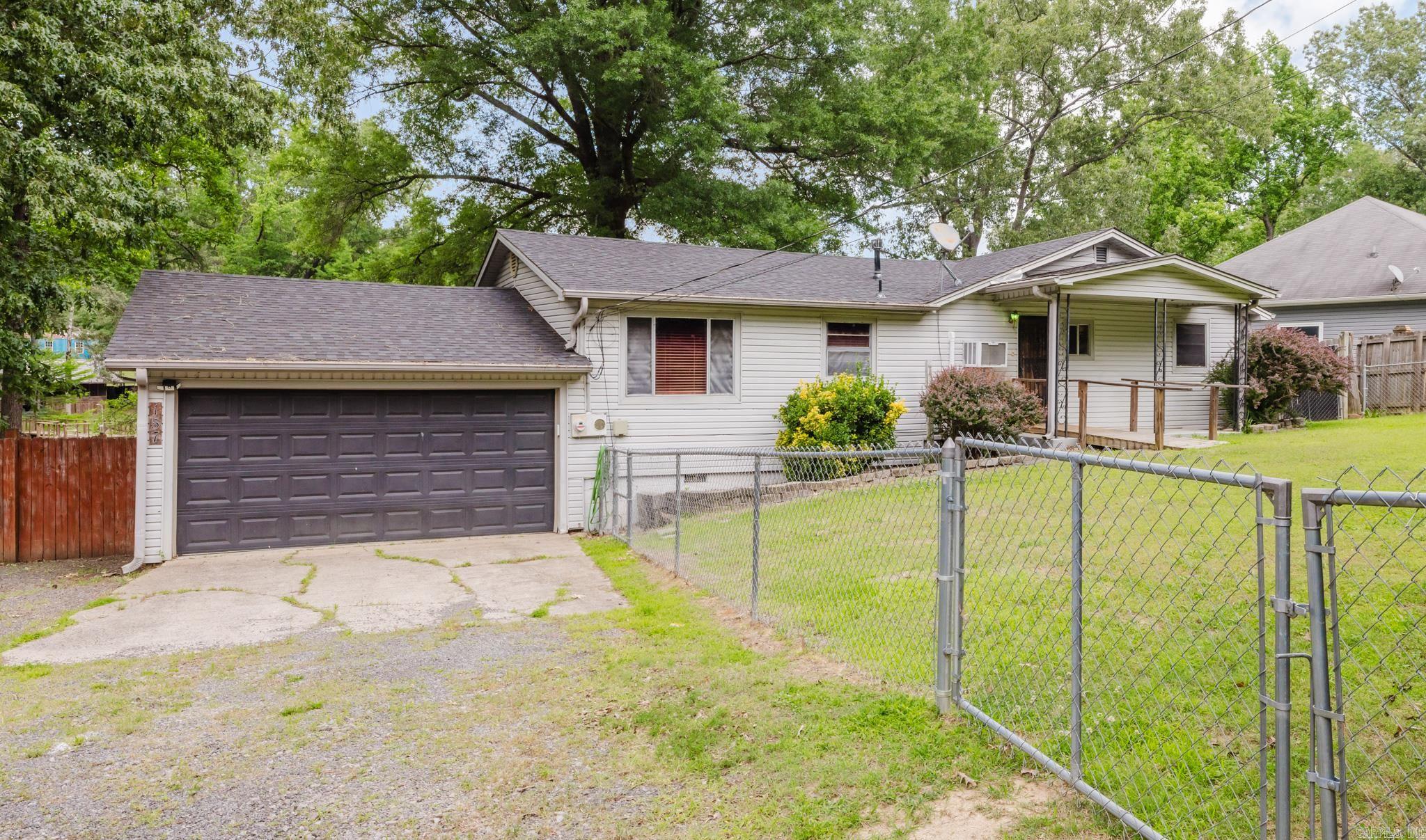 157 Sunset Loop Property Photo 2