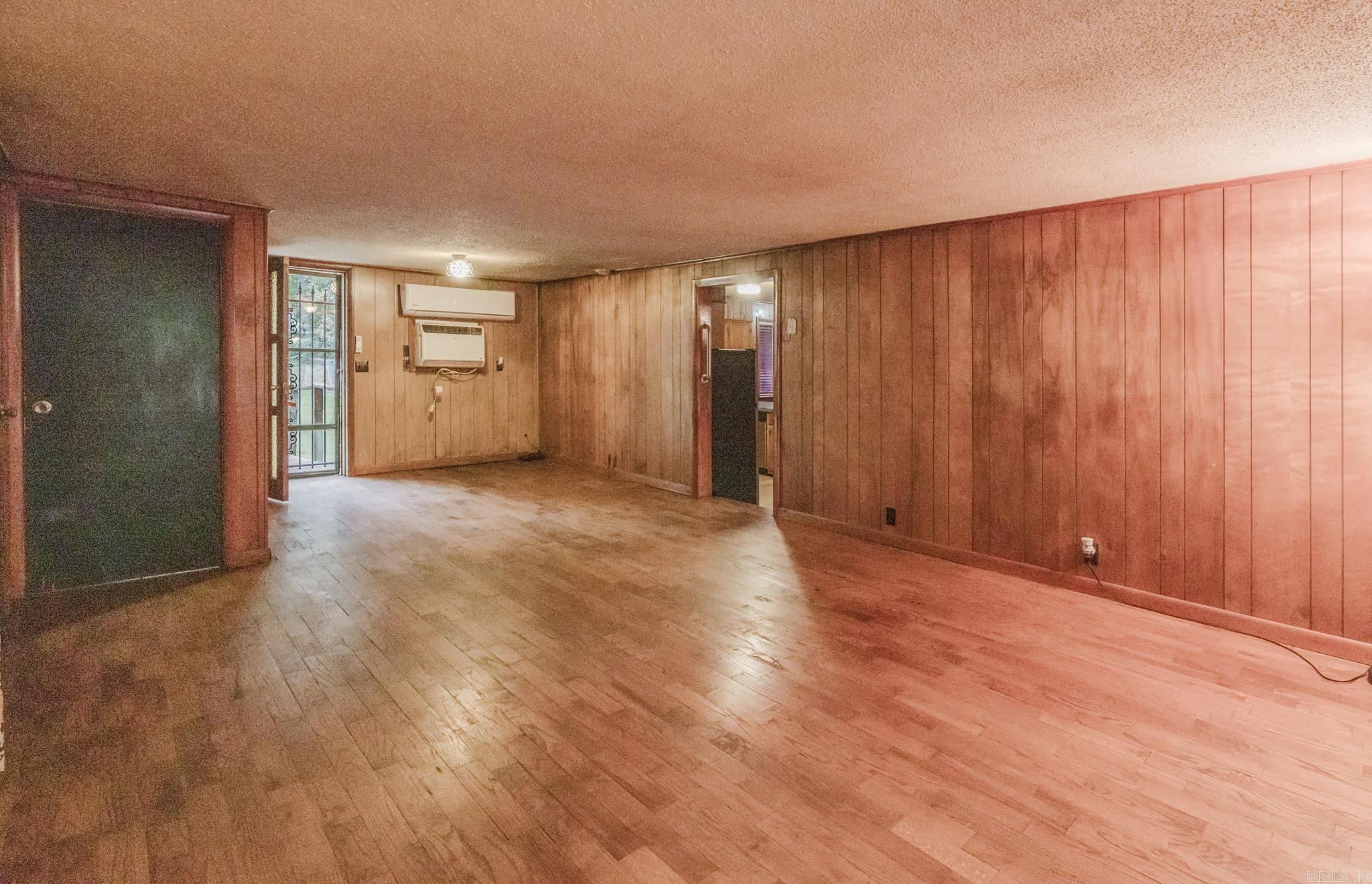 157 Sunset Loop Property Photo 7