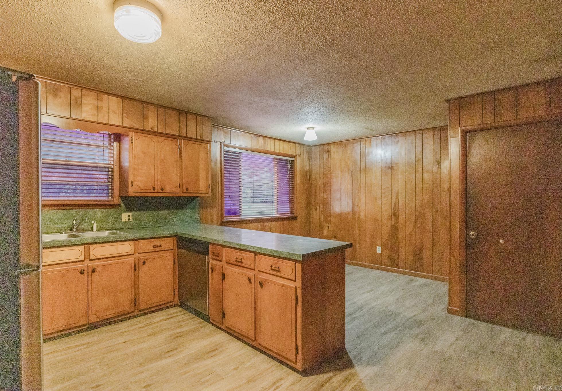 157 Sunset Loop Property Photo 8