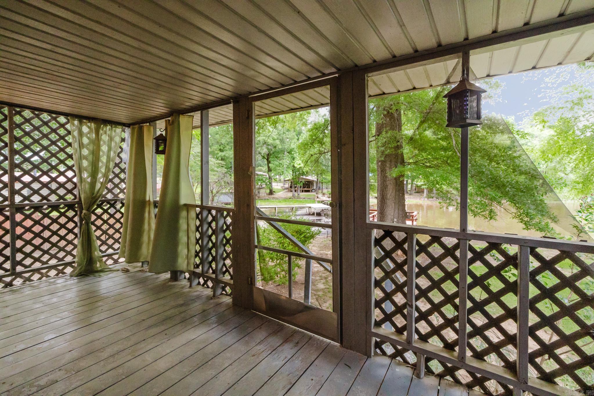157 Sunset Loop Property Photo 26
