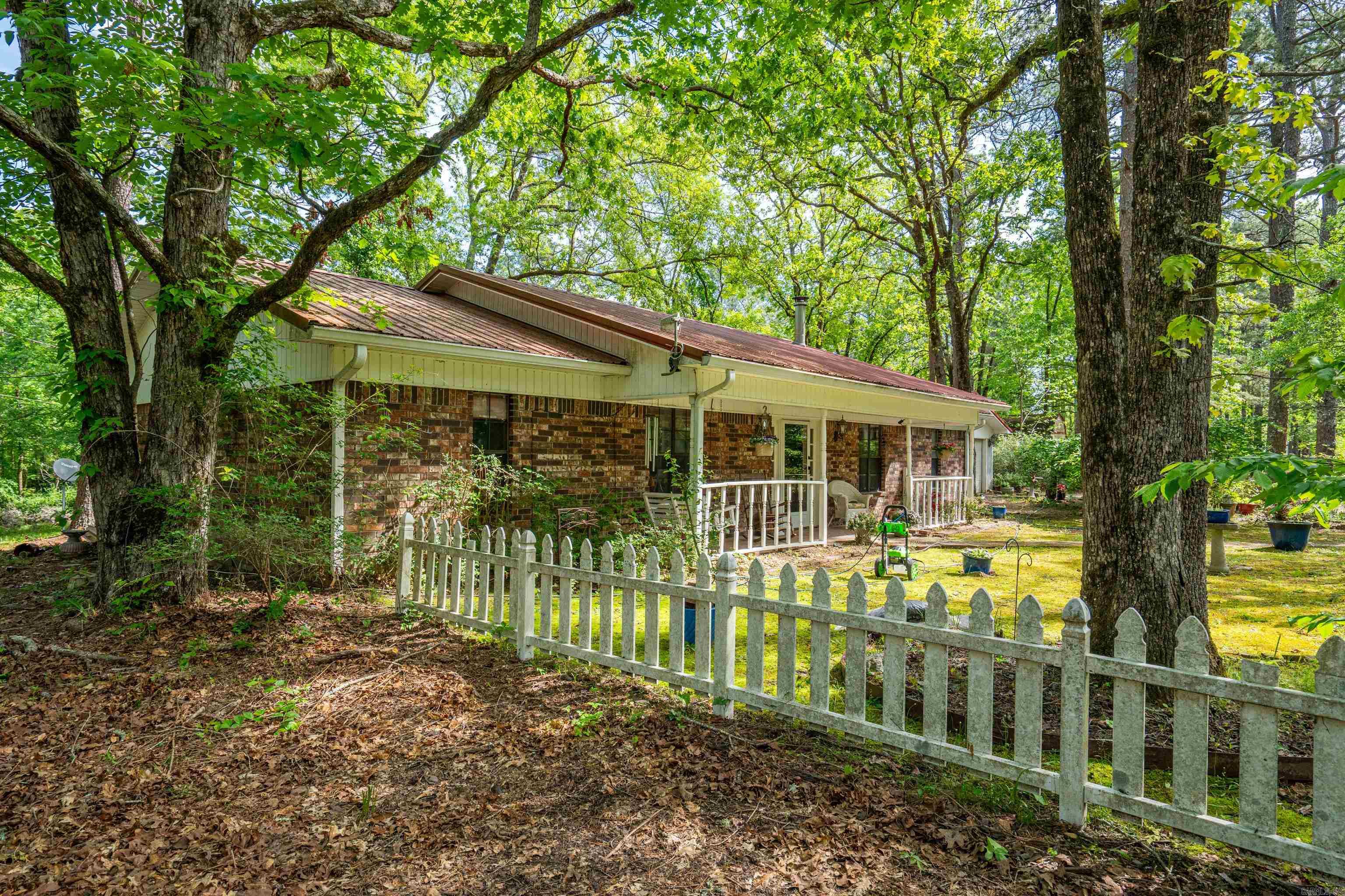 182 Omaha Lane Property Photo 1