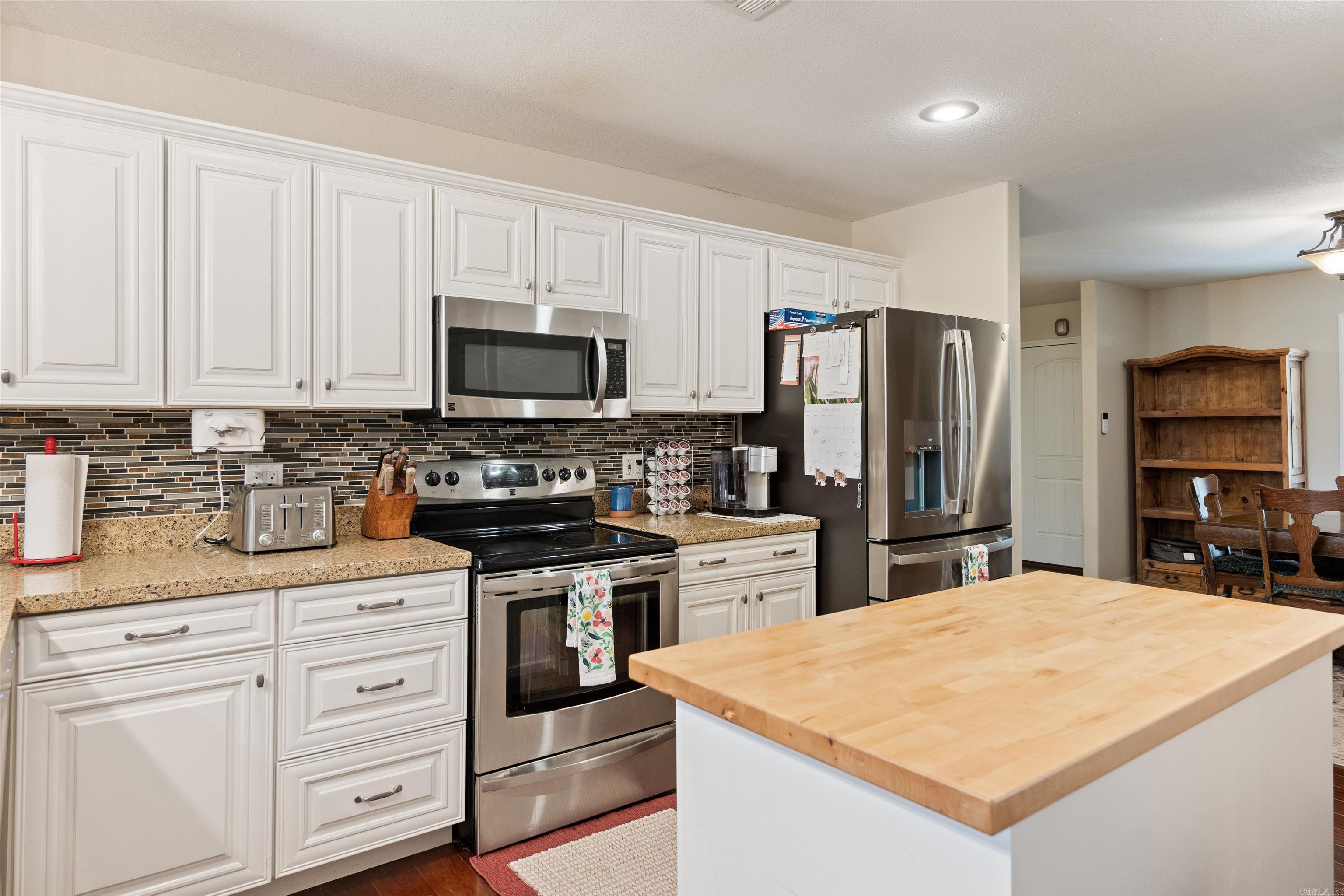 6053 N Central Avenue Property Photo 13