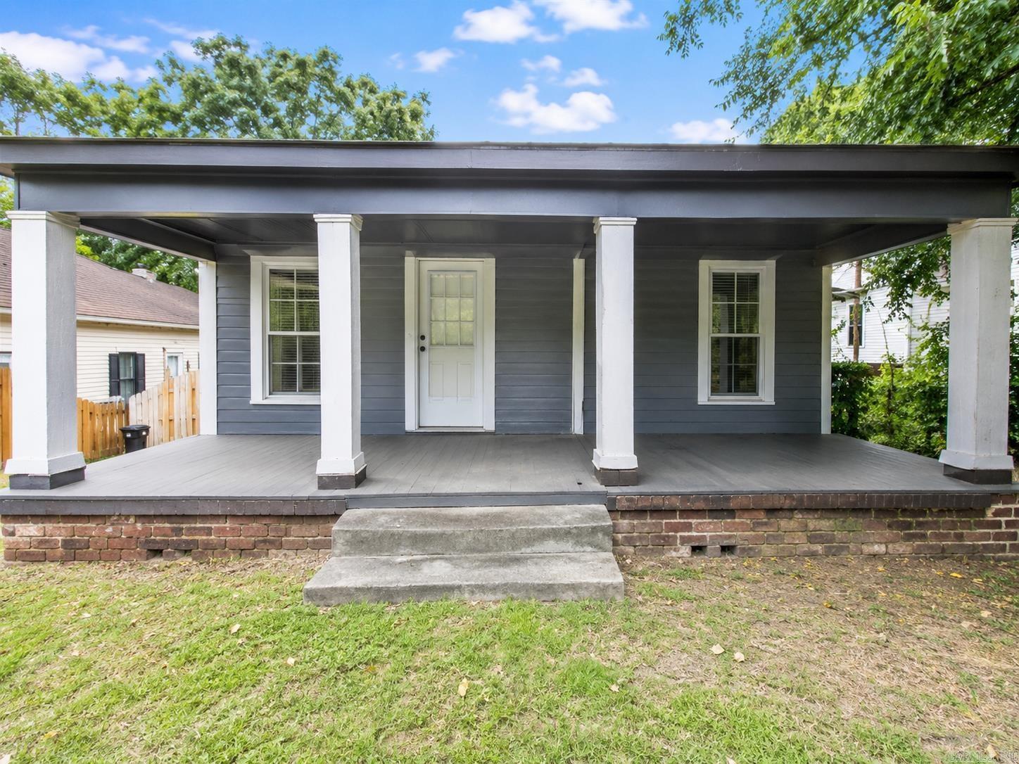 3304 Marshall Street Property Photo 2