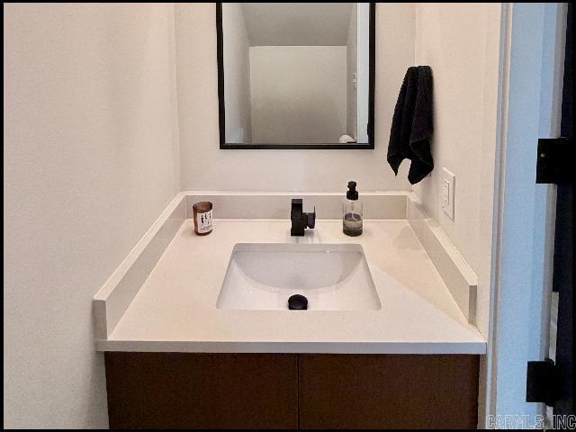 519 E 17th Street Property Photo 8