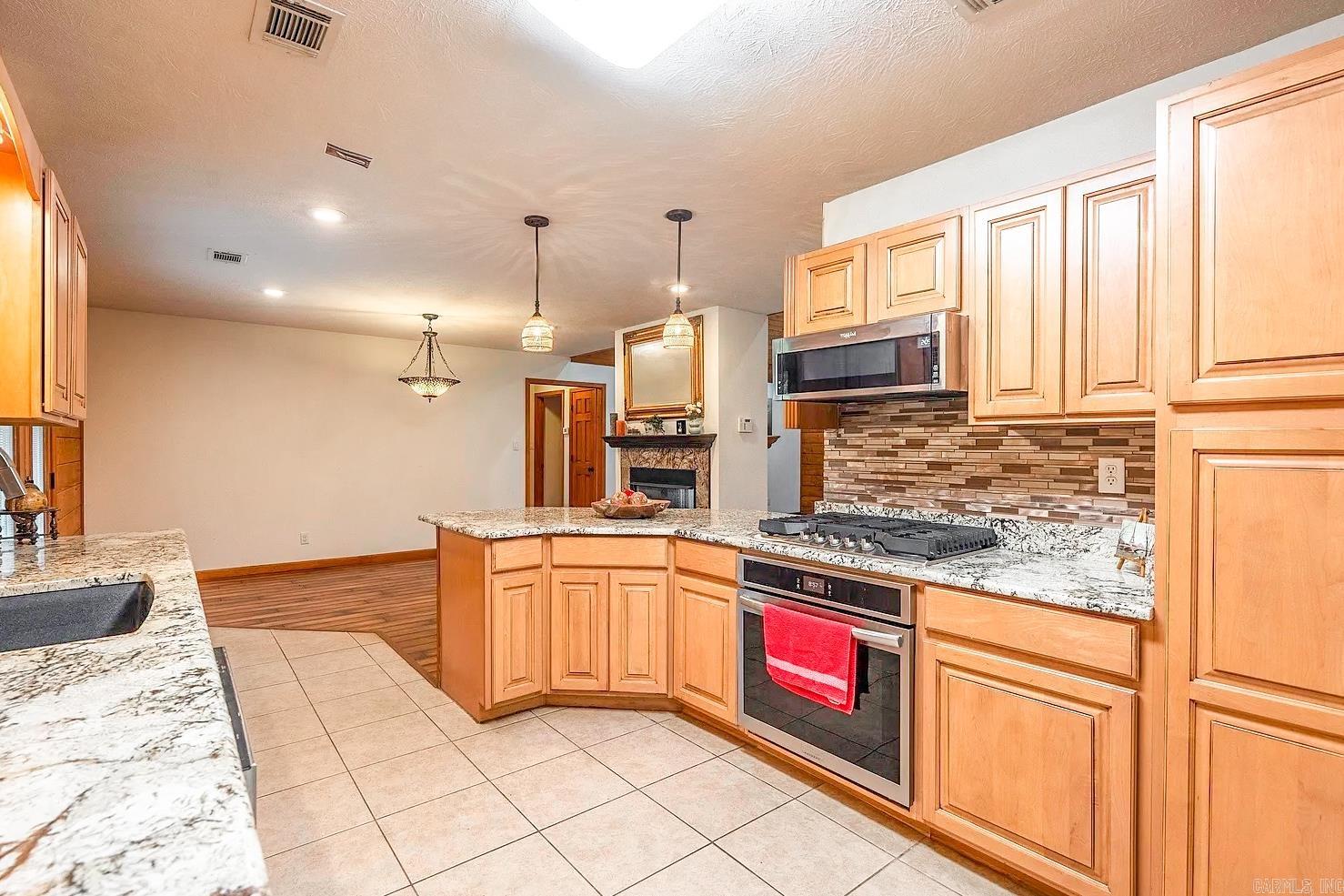 2340 Fairview Road Property Photo 5
