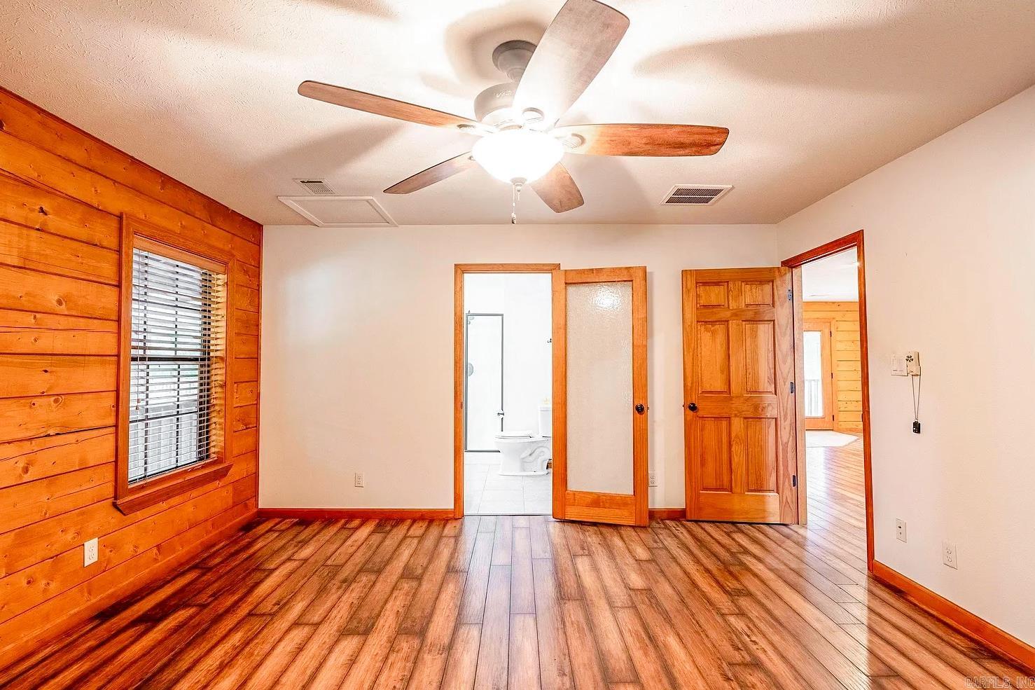 2340 Fairview Road Property Photo 18