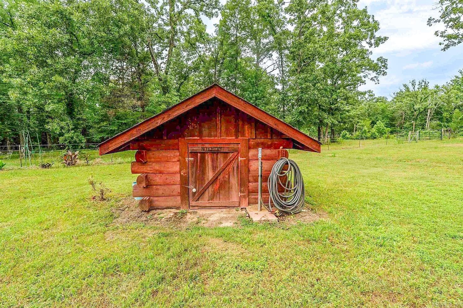 2340 Fairview Road Property Photo 42