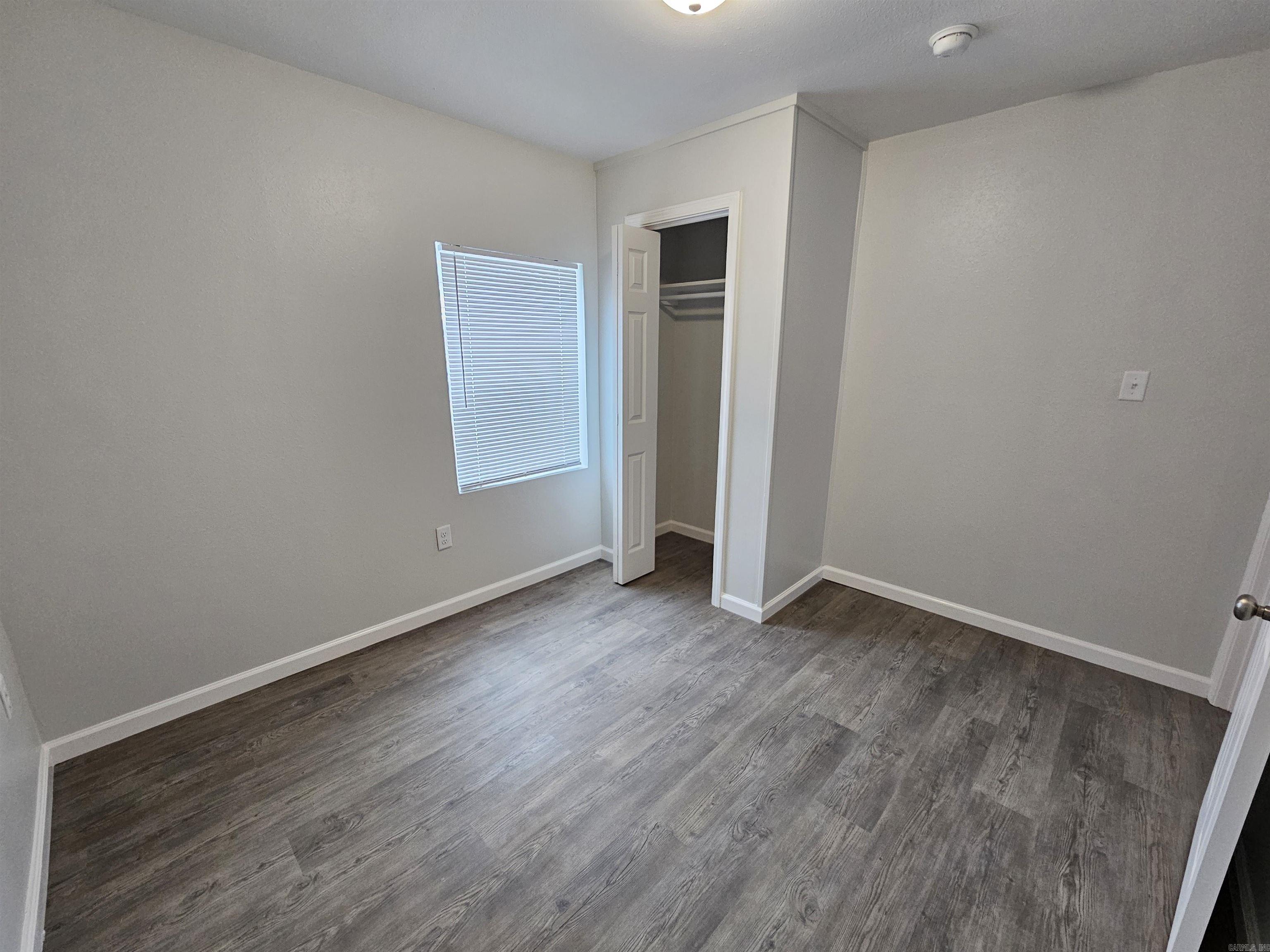 515 Poe St Property Photo 11