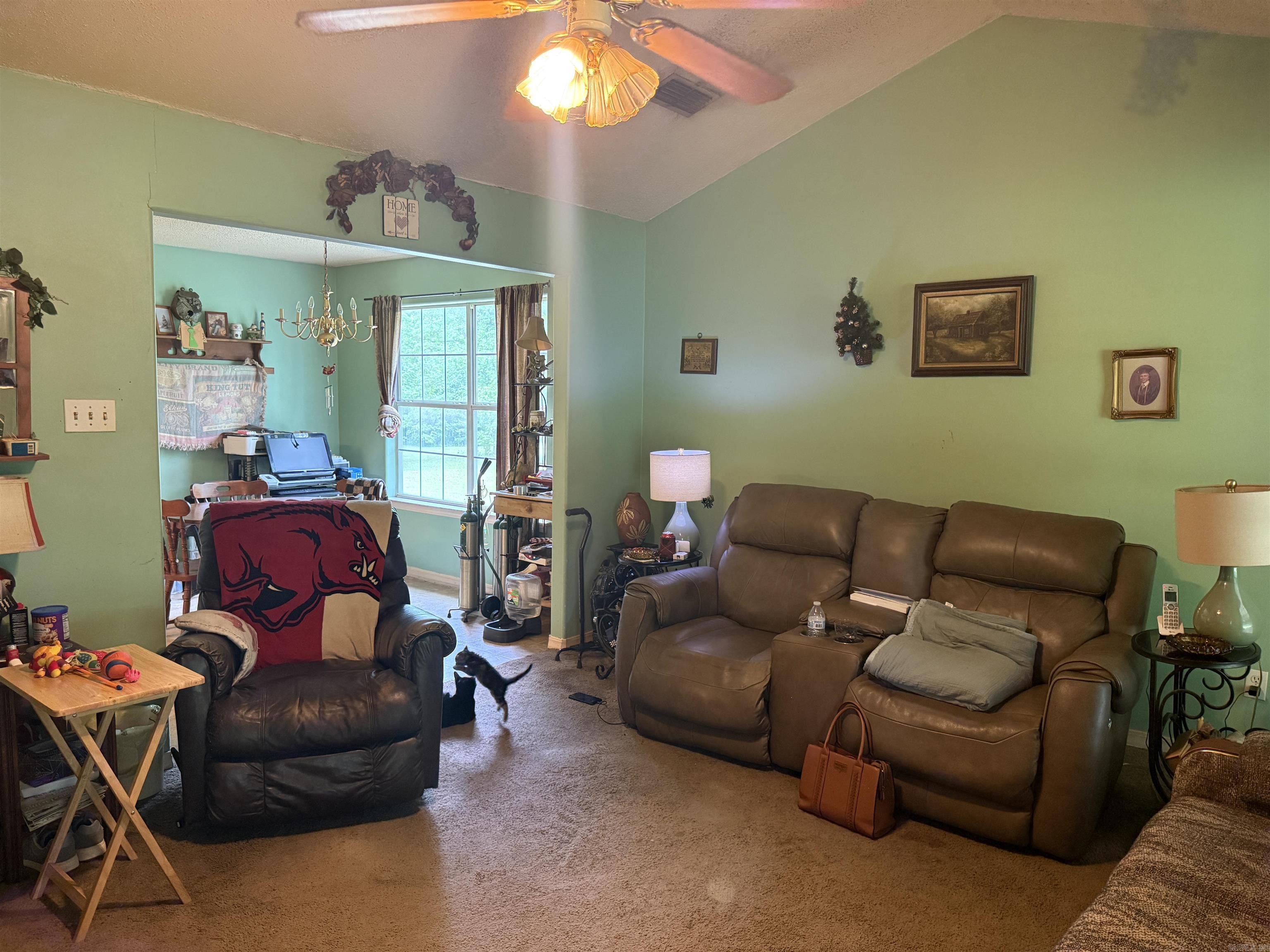 410 Sunset Road Property Photo 2