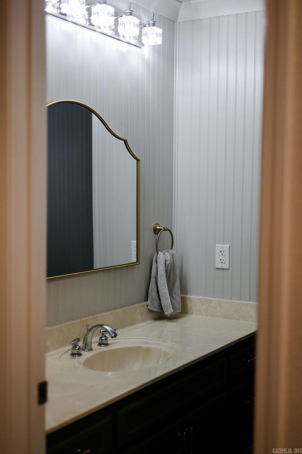 6056 Highway 11 N Property Photo 31