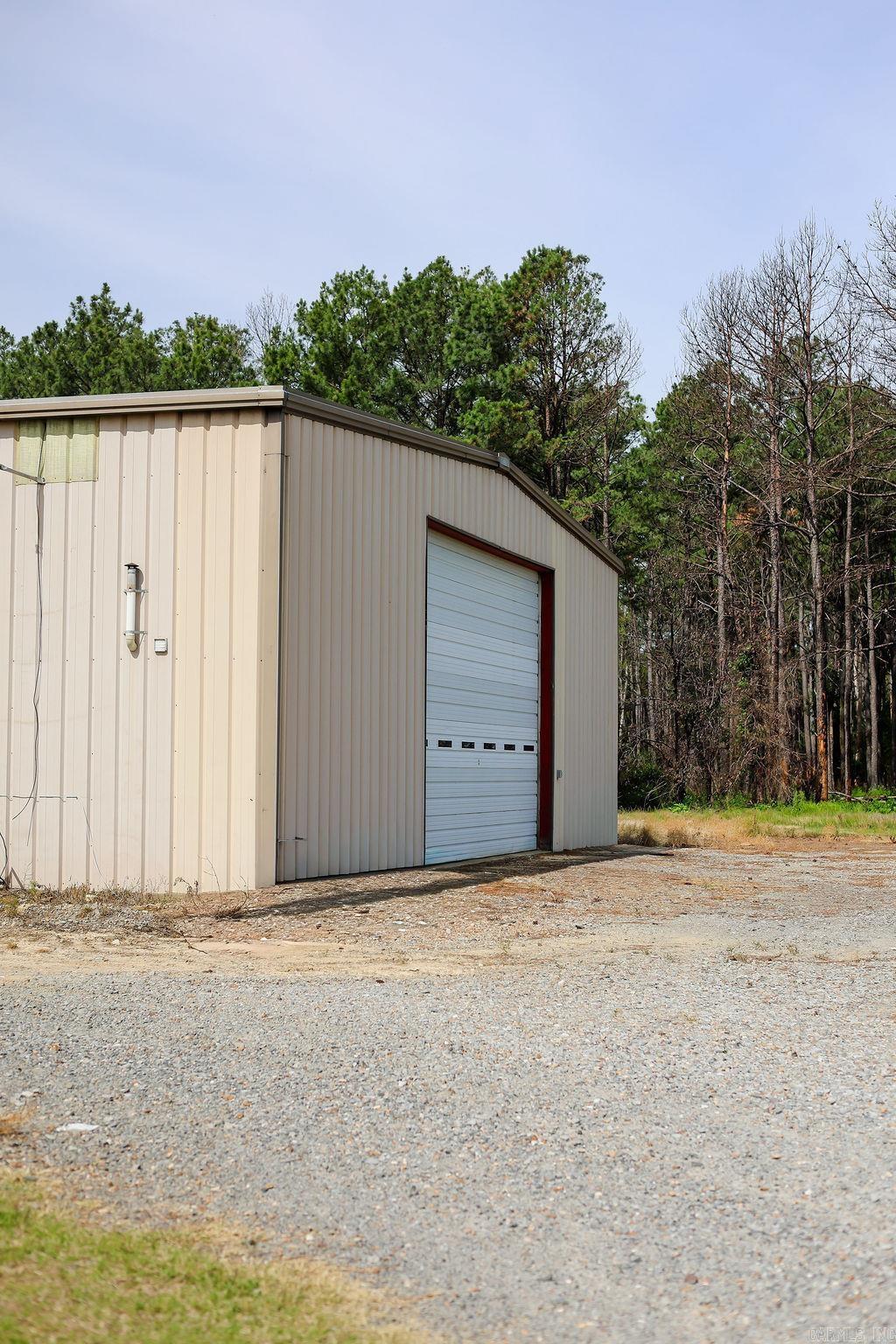 6056 Highway 11 N Property Photo 40