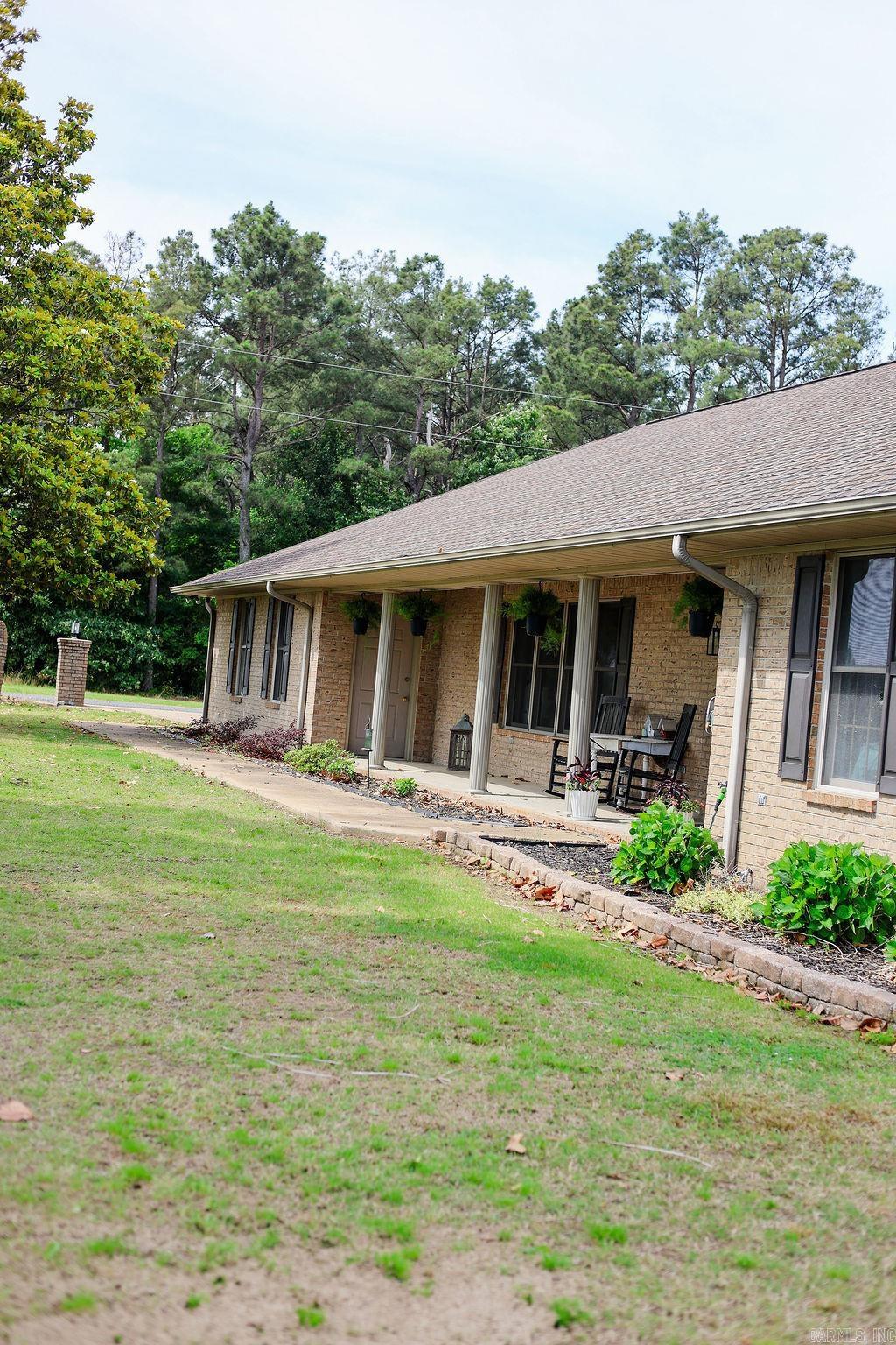 6056 Highway 11 N Property Photo 45