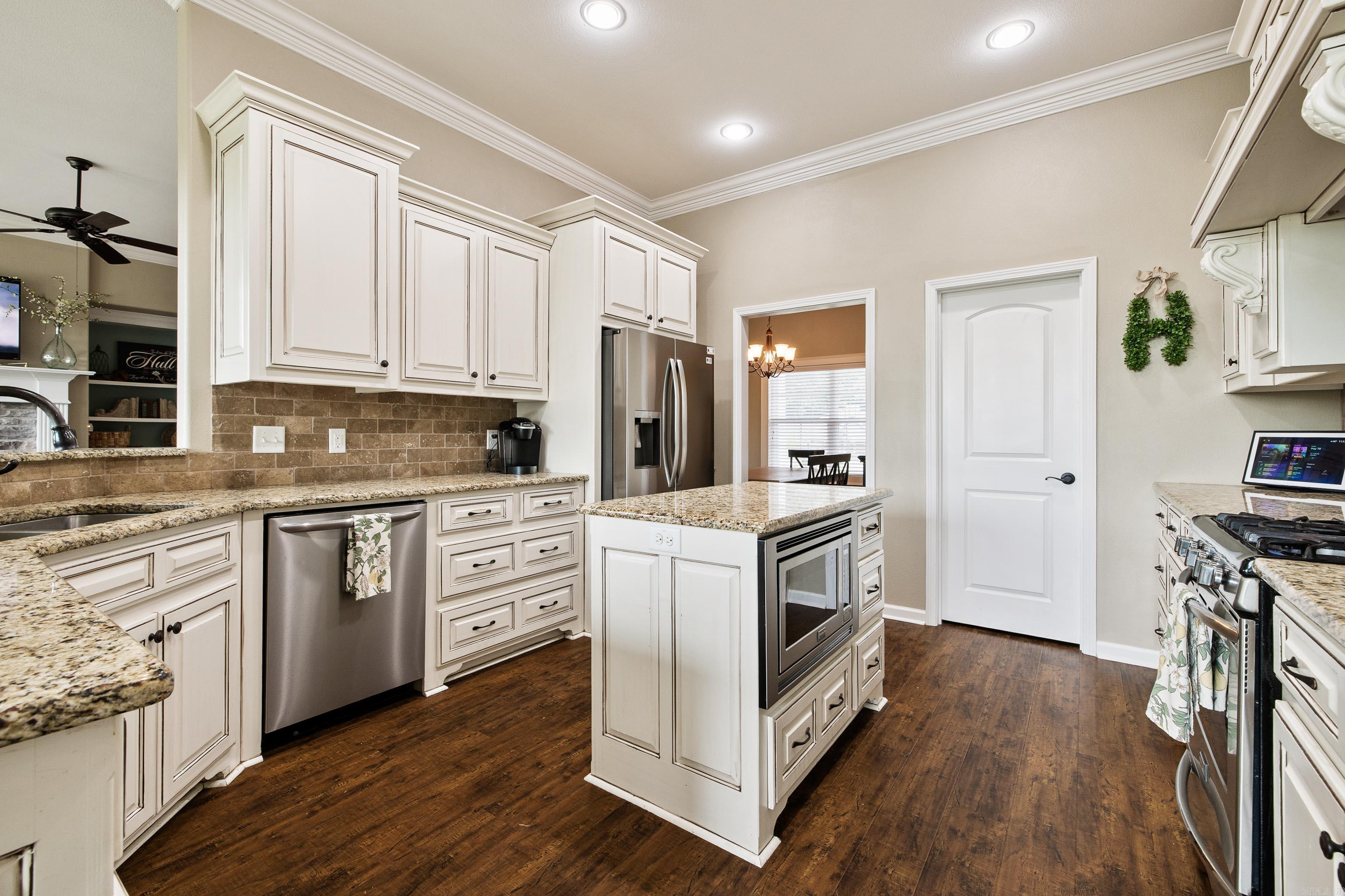 9026 Diamond Ridge Drive Property Photo 16