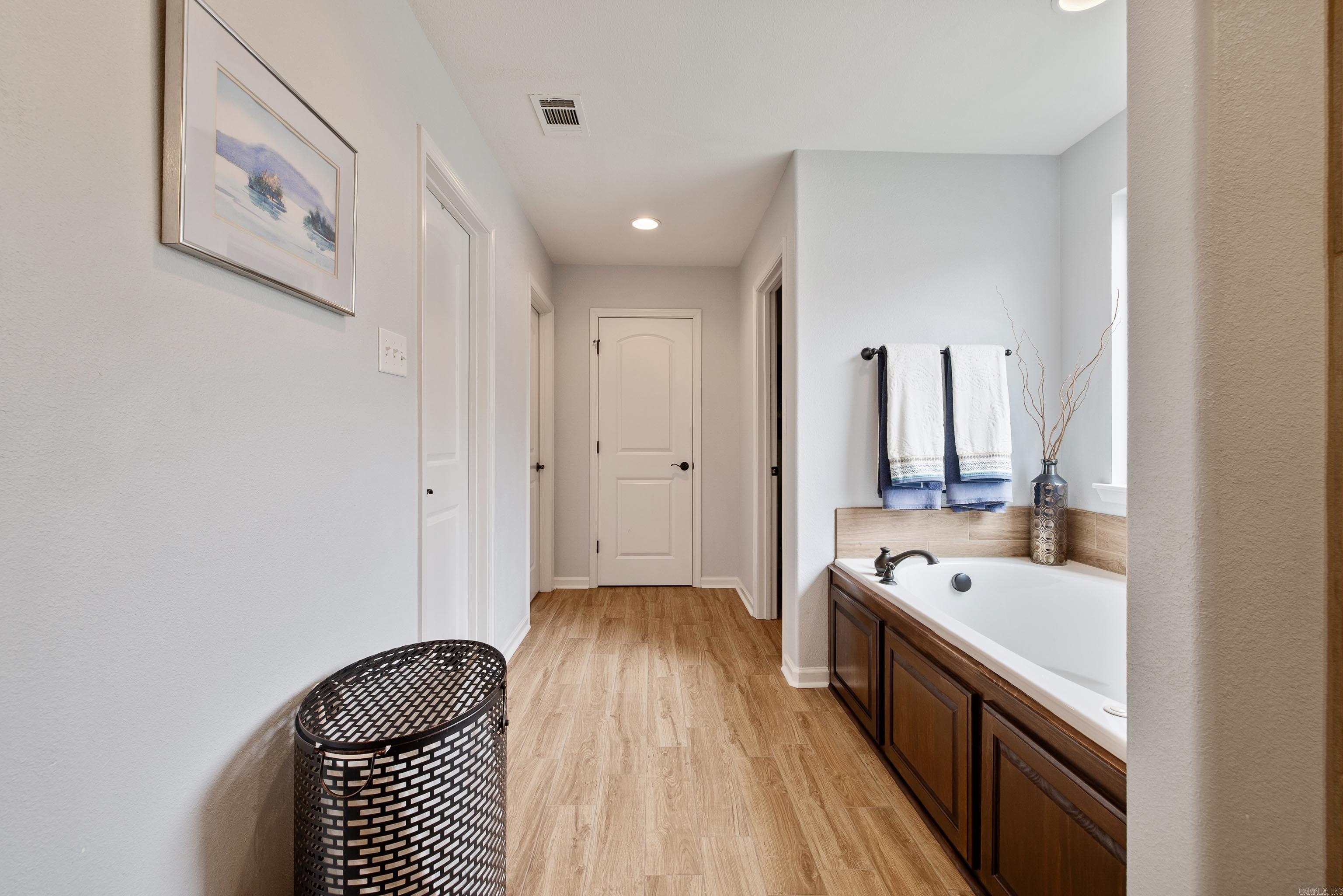 9026 Diamond Ridge Drive Property Photo 29