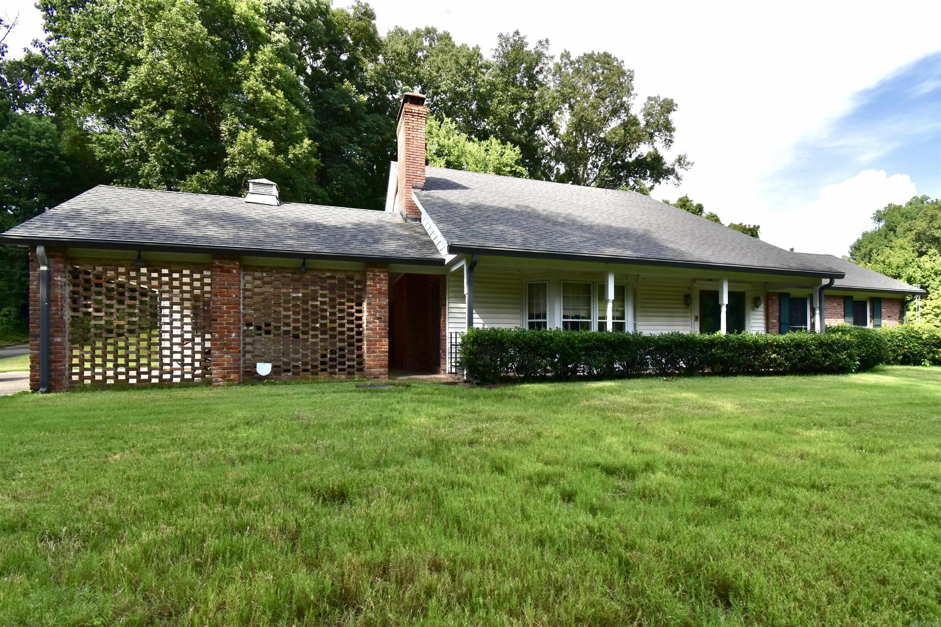 100 Quapaw Trail Property Photo 3